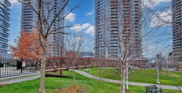 Additional property image - 181 Village Green Sq Unit Ph20
