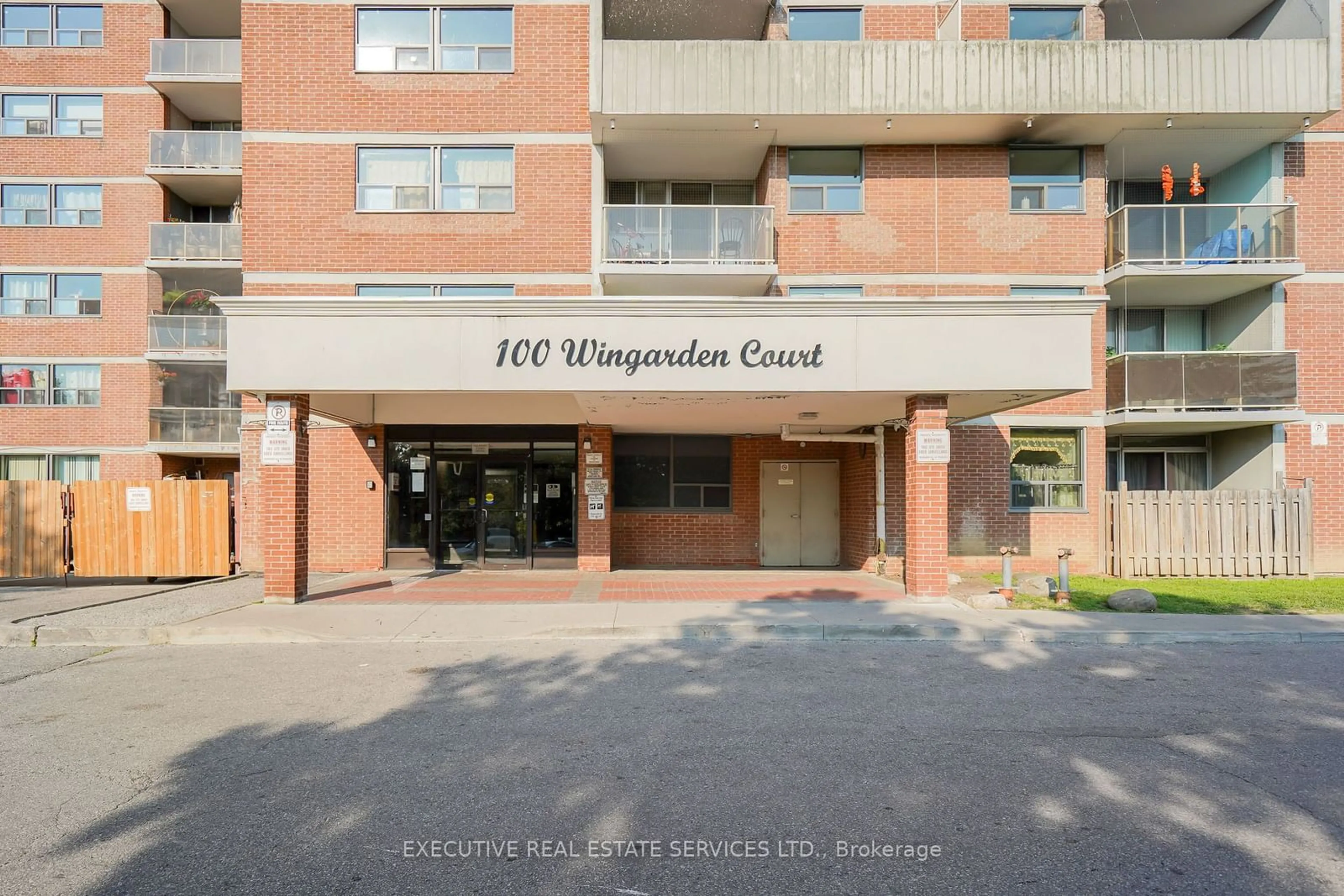 A pic from exterior of the house or condo, the front or back of building for 100 Wingarden Crt #605, Toronto Ontario M1B 2P4