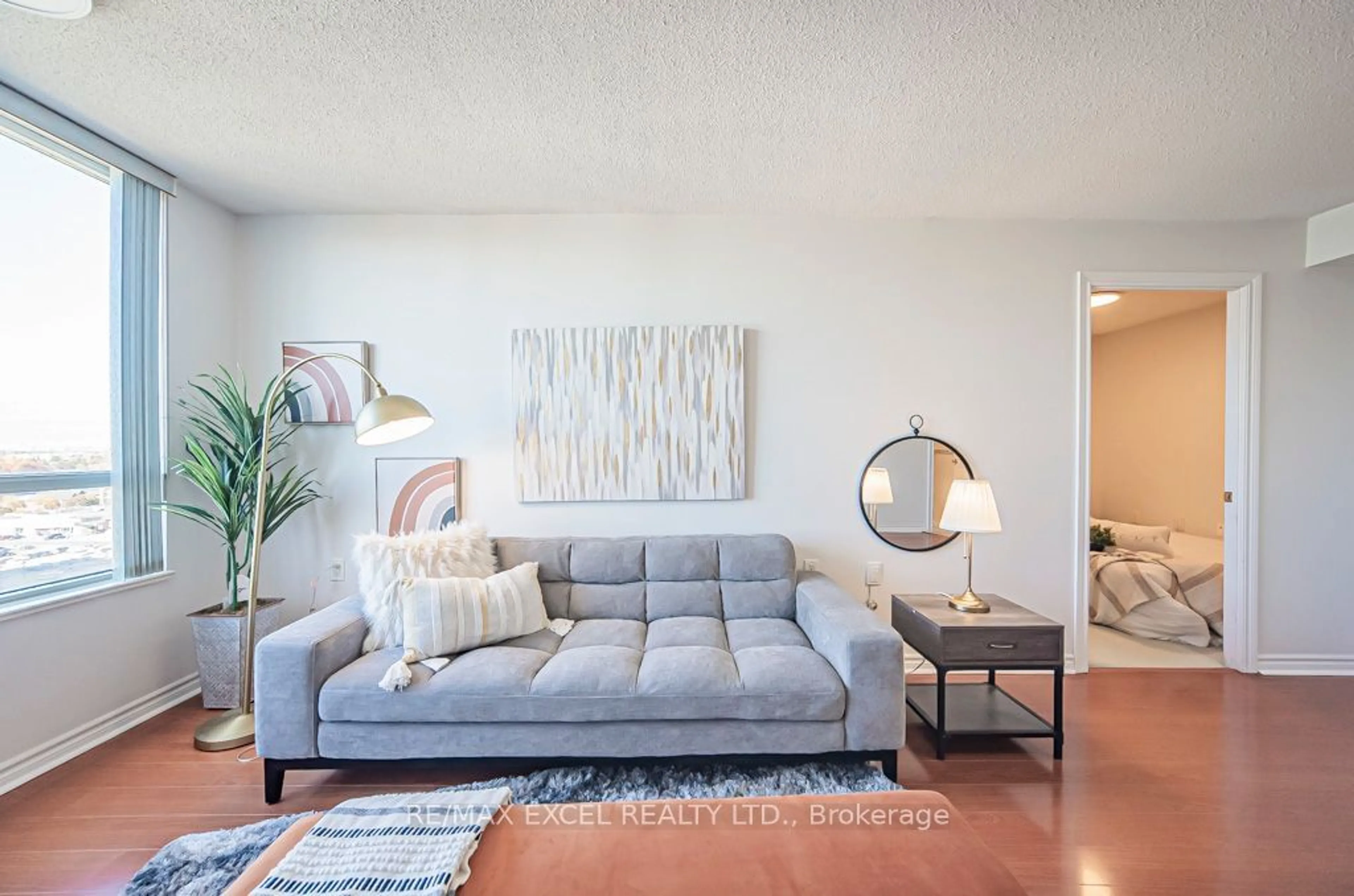 Living room, carpet floors for 2627 Mccowan Rd #2005, Toronto Ontario M1S 5T1