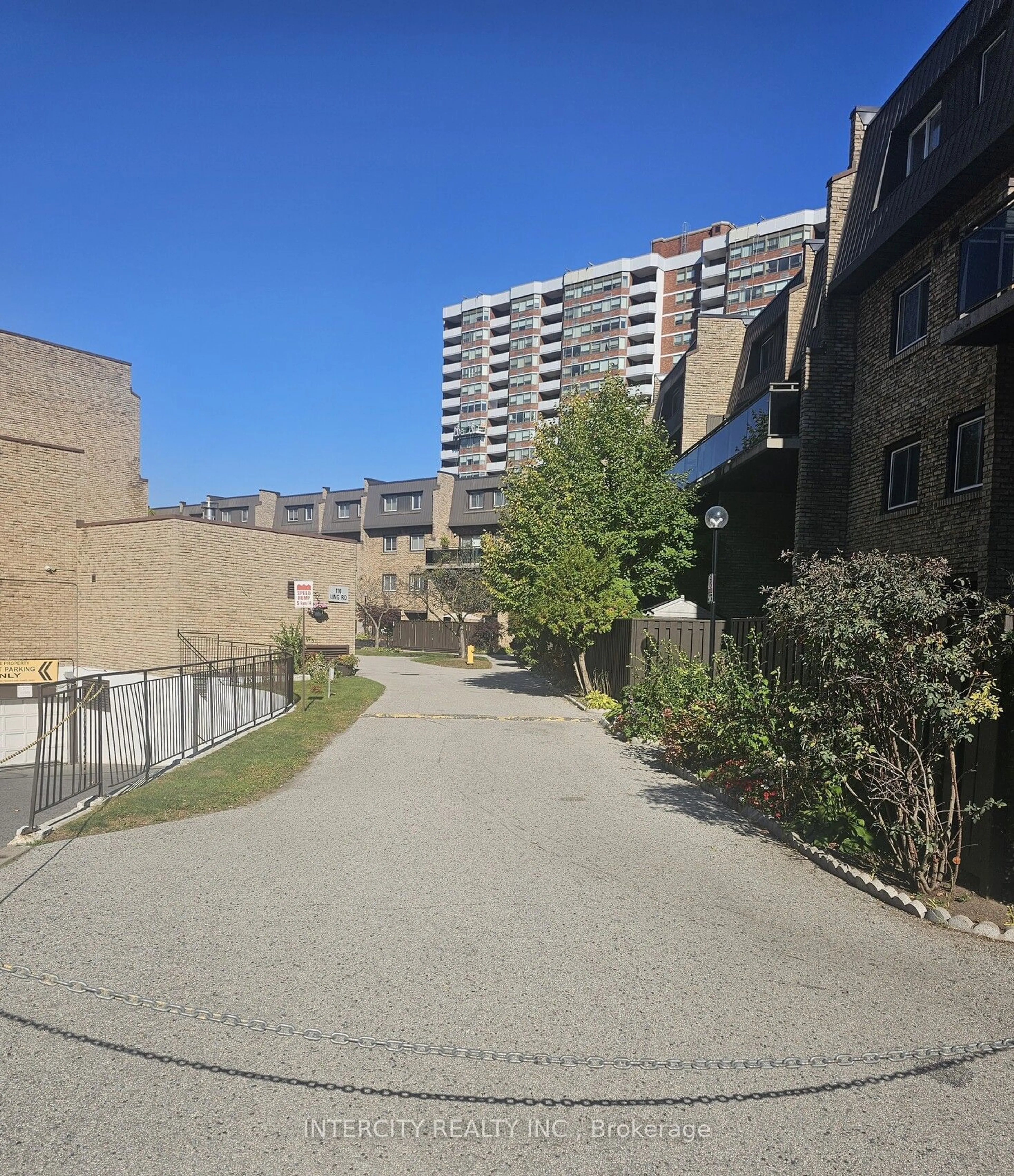 A pic from exterior of the house or condo, the street view for 140 Ling Rd #90, Toronto Ontario N1E 4V9