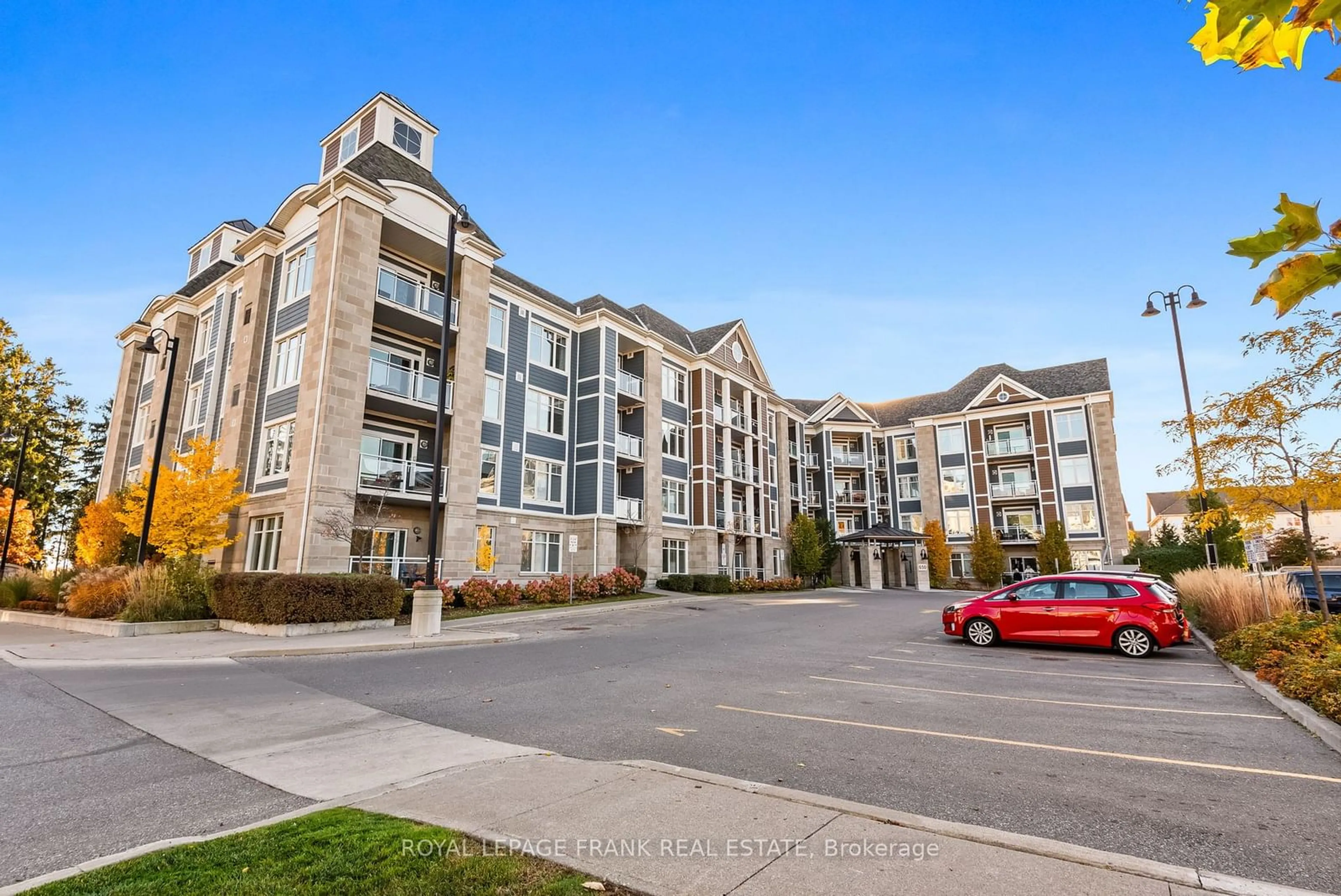 A pic from exterior of the house or condo, the front or back of building for 650 Gordon St #108, Whitby Ontario L1N 0C1