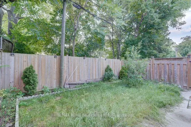 Additional property image - 434 Pharmacy Ave