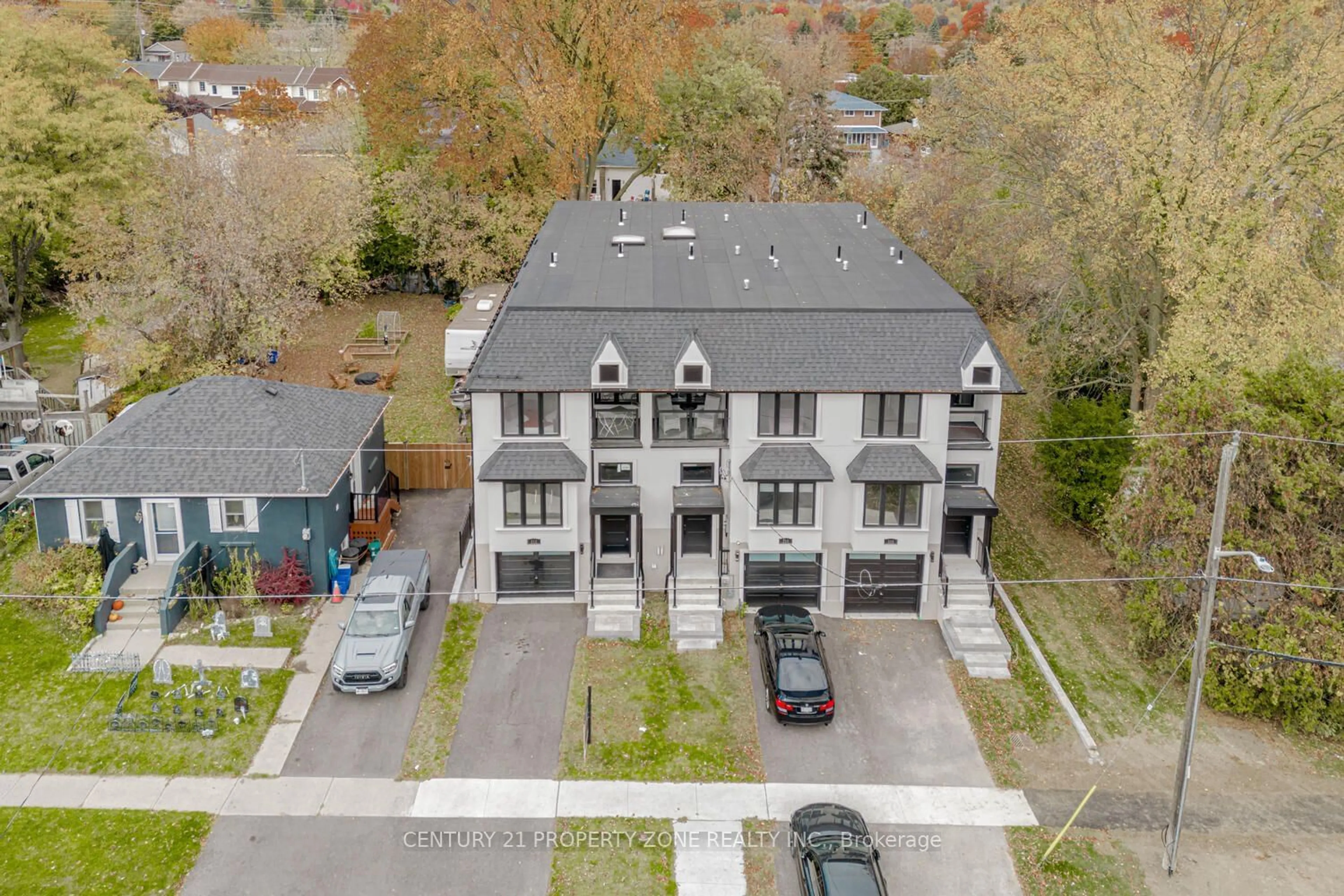 A pic from exterior of the house or condo, the street view for 312 Anderson Ave, Oshawa Ontario L1J 2N7