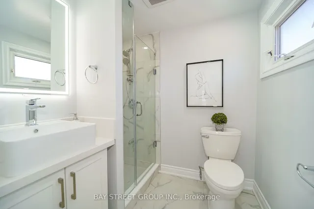Additional property image - 36 Pebblehill Sq