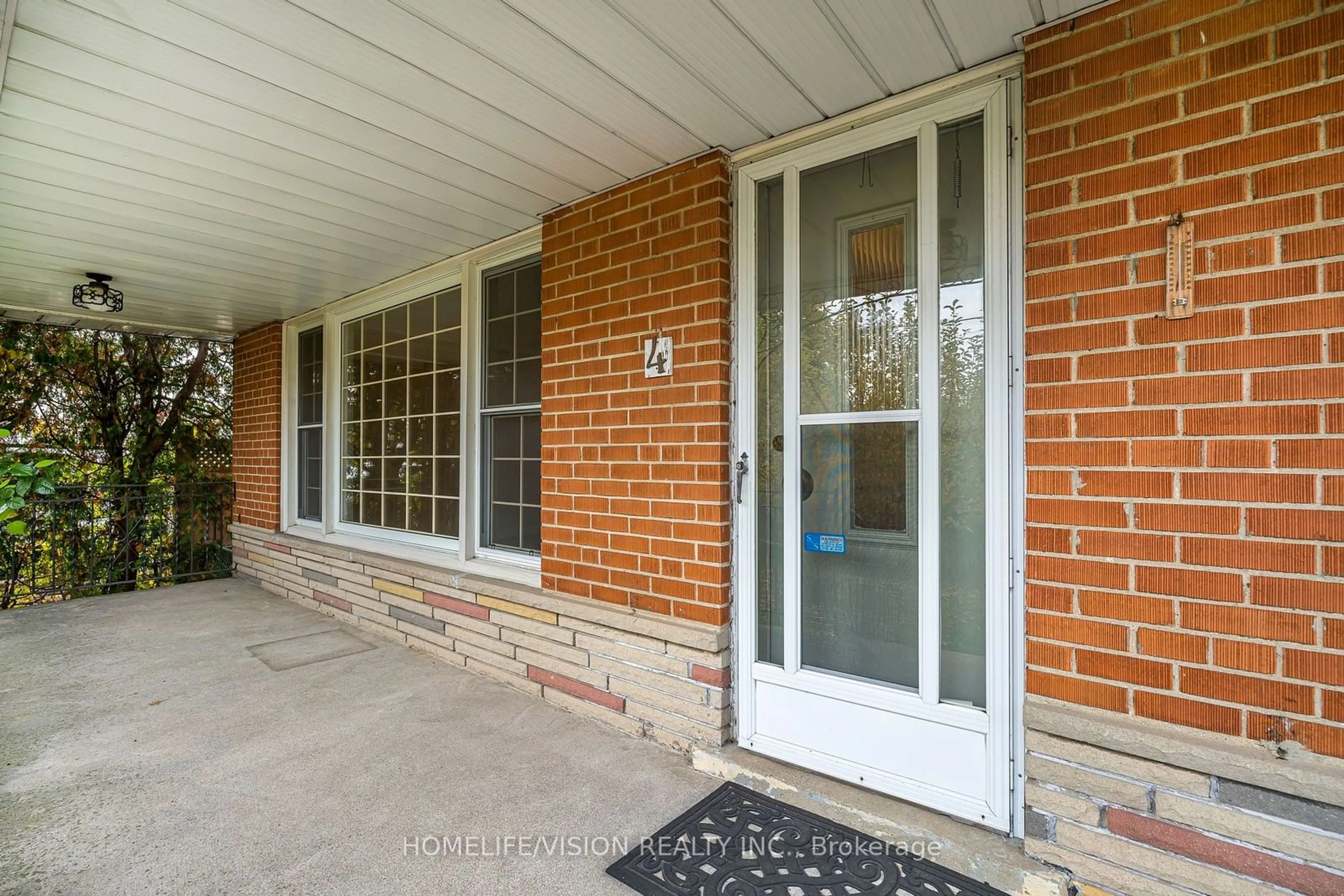 A pic from exterior of the house or condo, the front or back of building for 4 Elinor Ave, Toronto Ontario M1R 3H2