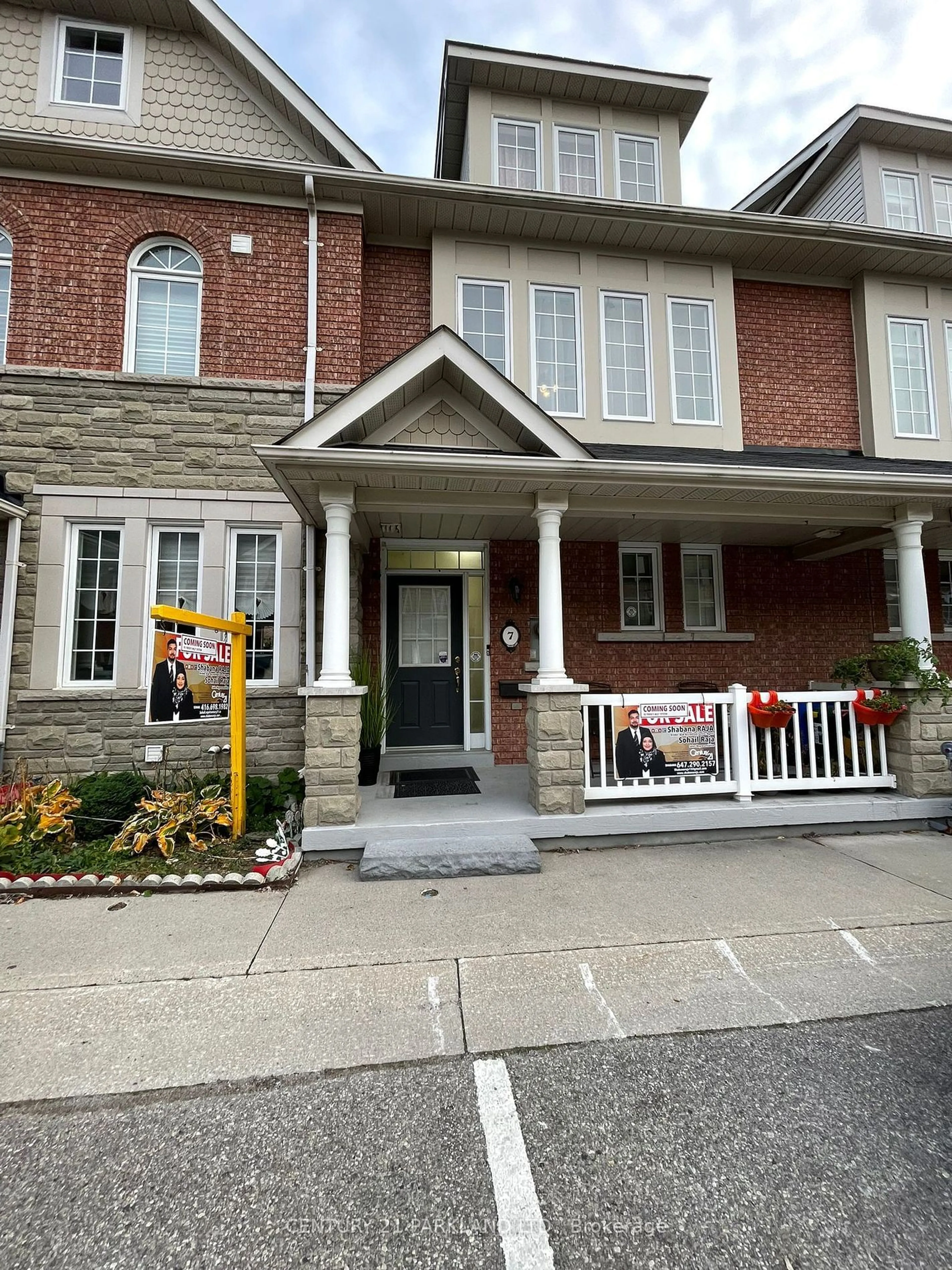 Home with brick exterior material for 7 Torr Lane, Ajax Ontario L1S 7N1