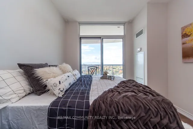 Additional property image - 1328 Birchmount Rd Unit 1903