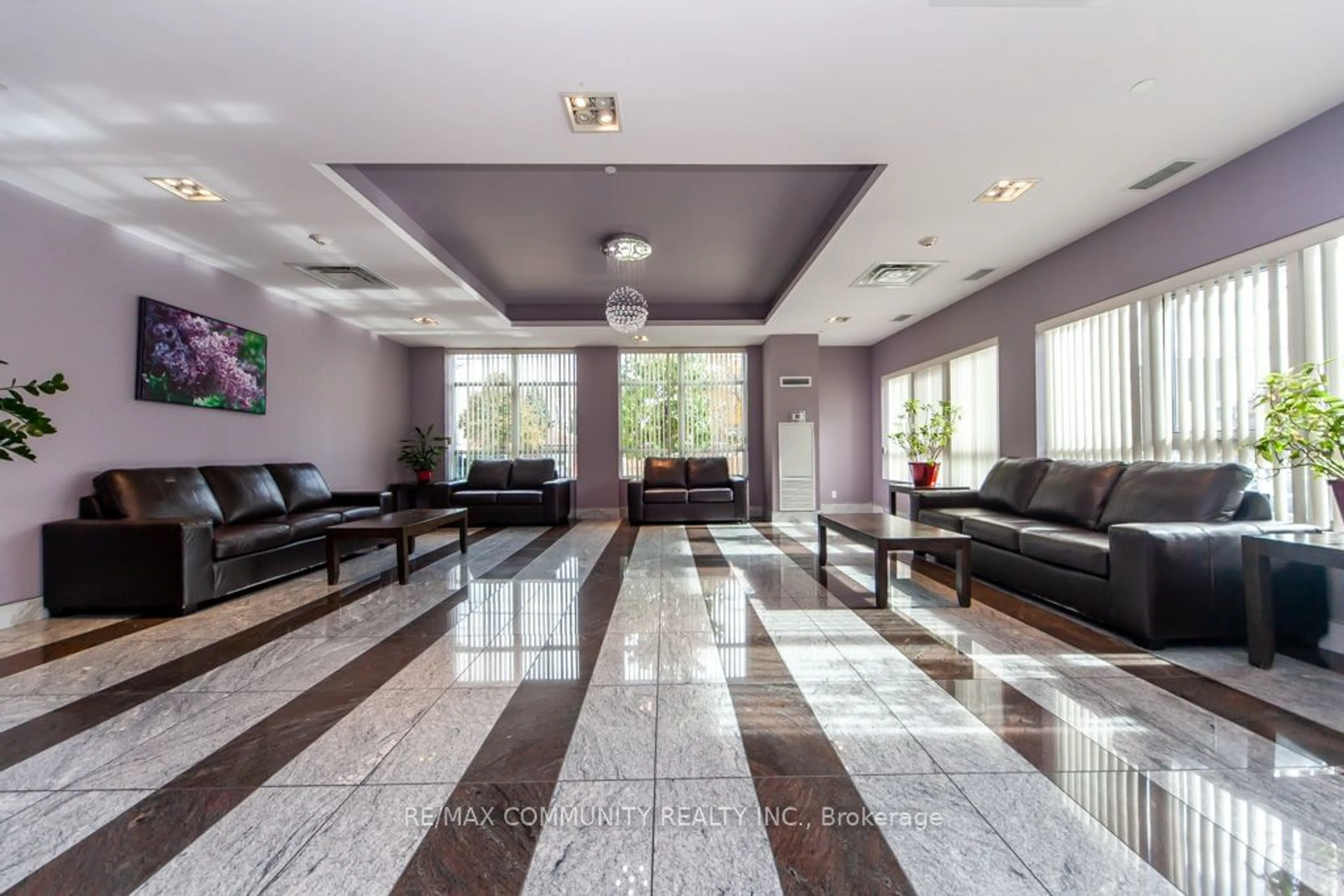 Indoor lobby, ceramic floors for 1328 Birchmount Rd #1903, Toronto Ontario M1R 0B6