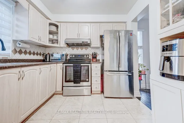 Additional property image - 106 Chester Le Blvd Unit 71