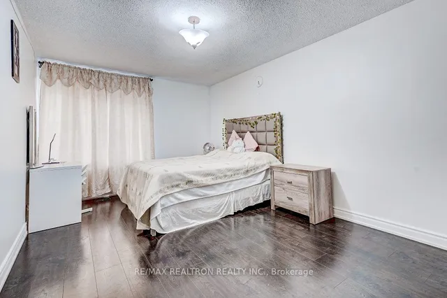 Additional property image - 106 Chester Le Blvd Unit 71