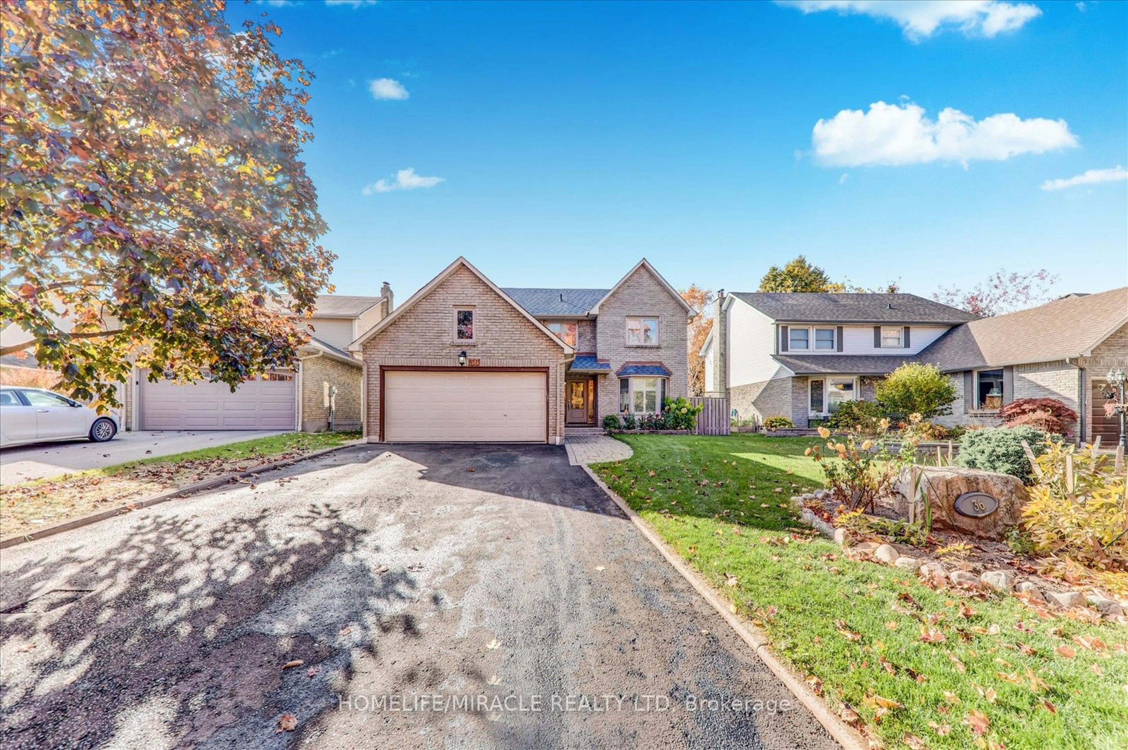 Frontside or backside of a home, the street view for 36 Citation Cres, Whitby Ontario L1N 6X1