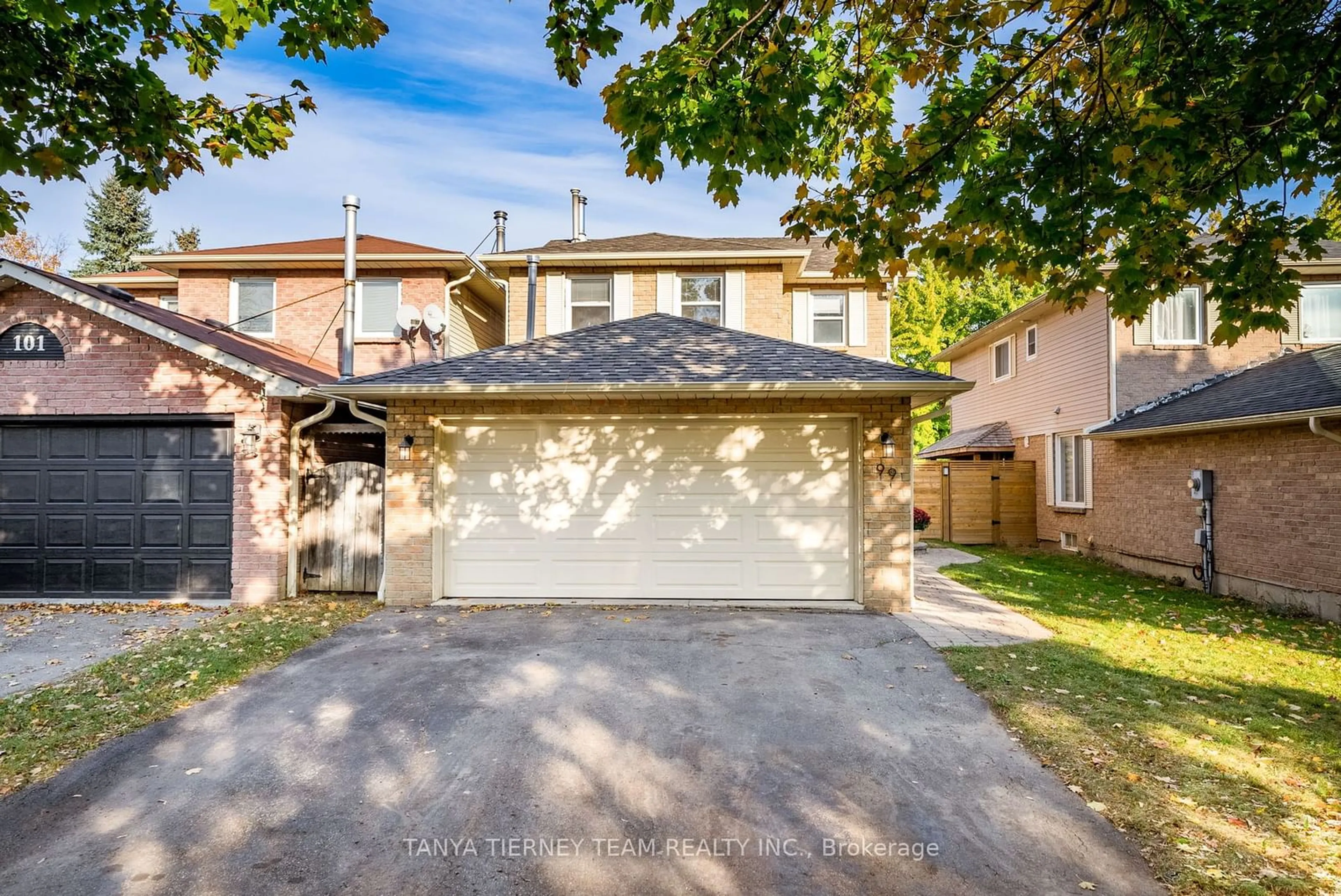 A pic from exterior of the house or condo, the street view for 99 Rice Dr, Whitby Ontario L1C 4M3