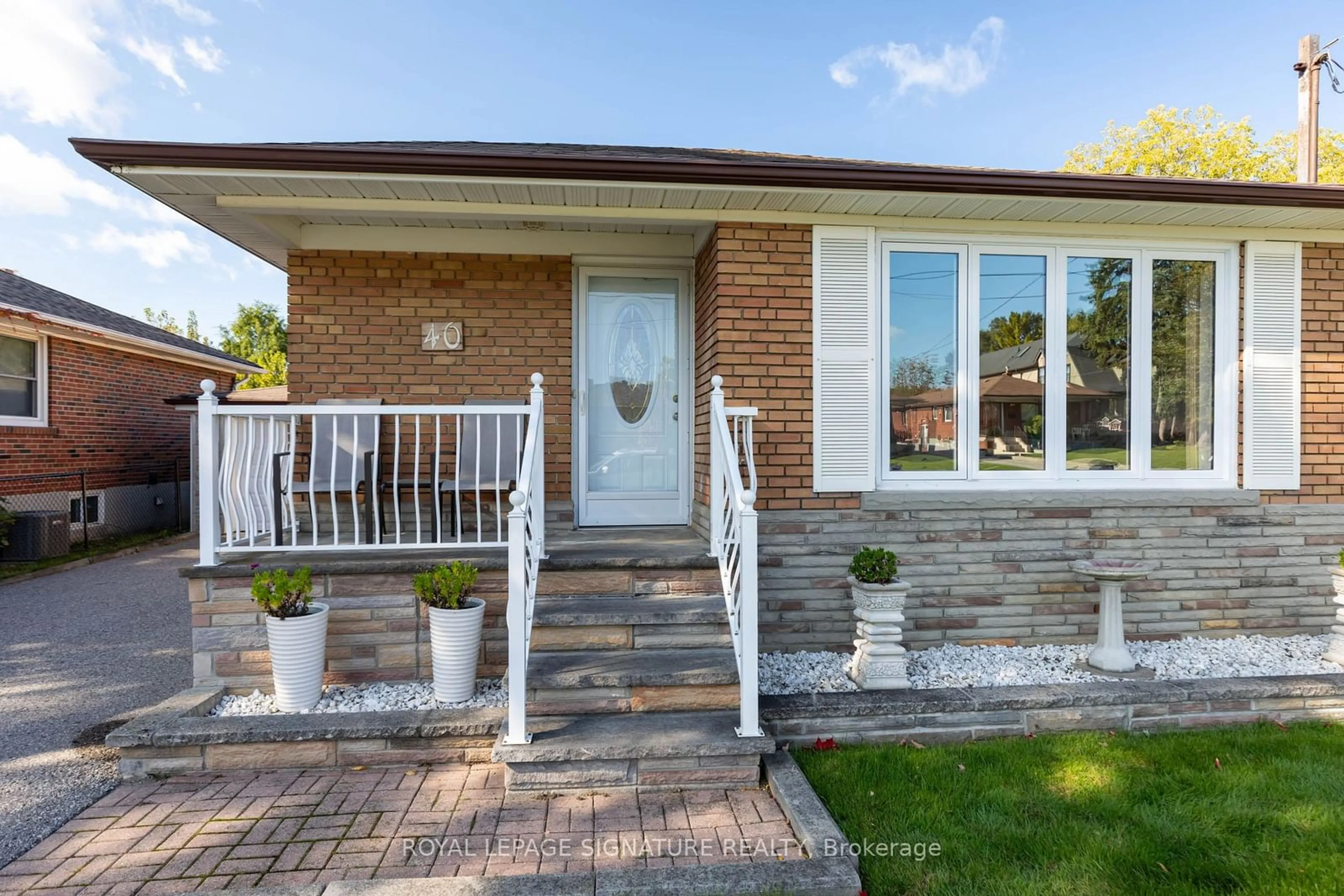 Home with brick exterior material for 40 Hart Ave, Toronto Ontario M1K 3H1