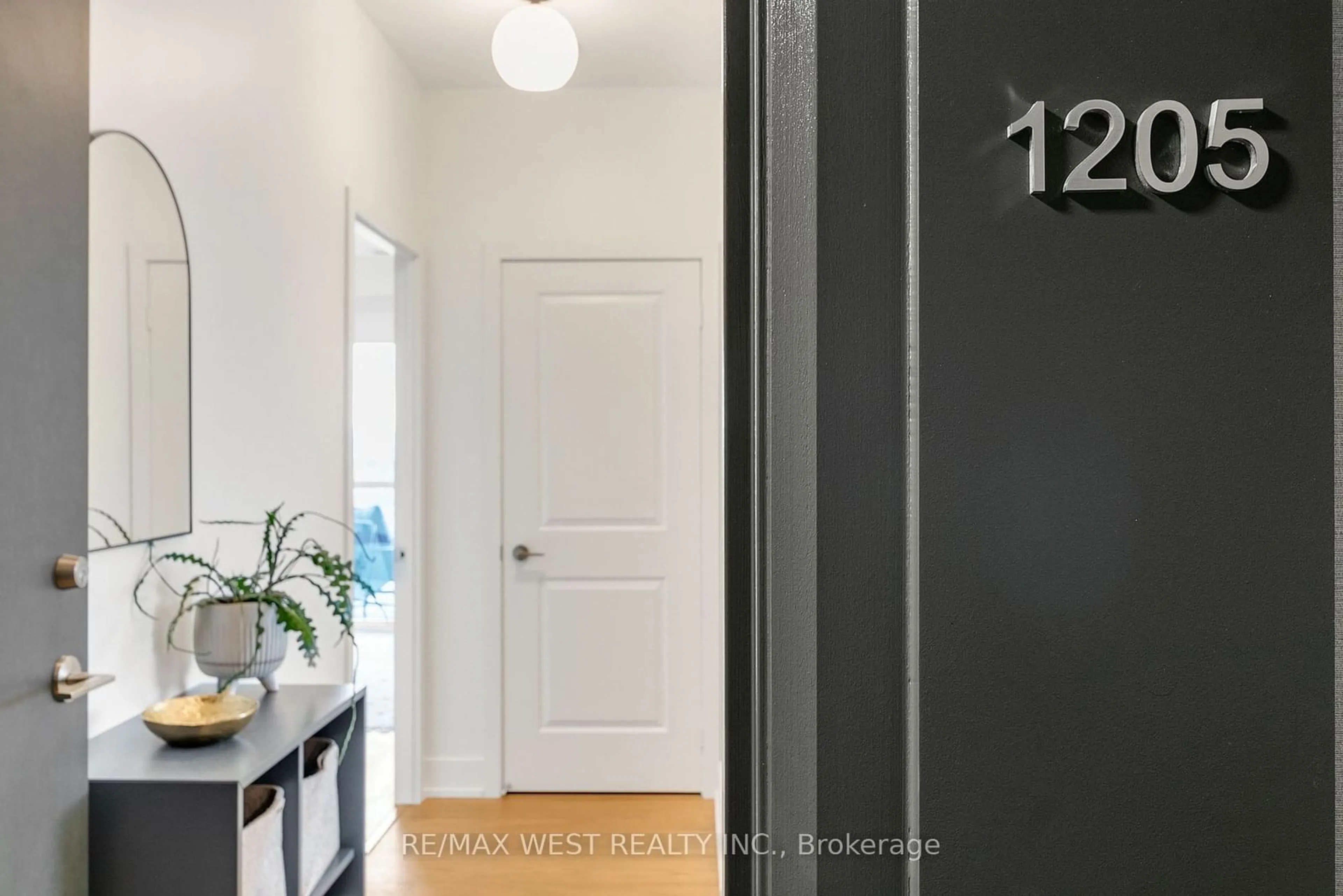 Indoor entryway, wood floors for 8 Trent Ave #1205, Toronto Ontario M4C 0A6