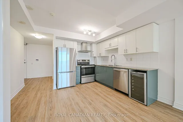 Additional property image - 25 Town Centre Crt Unit 701