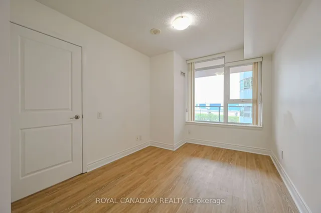 Additional property image - 25 Town Centre Crt Unit 701