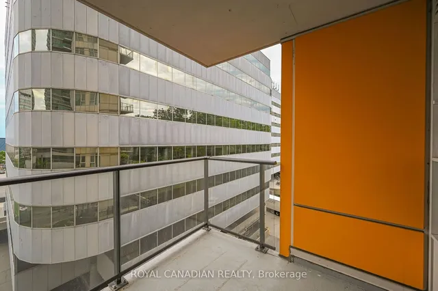 Additional property image - 25 Town Centre Crt Unit 701