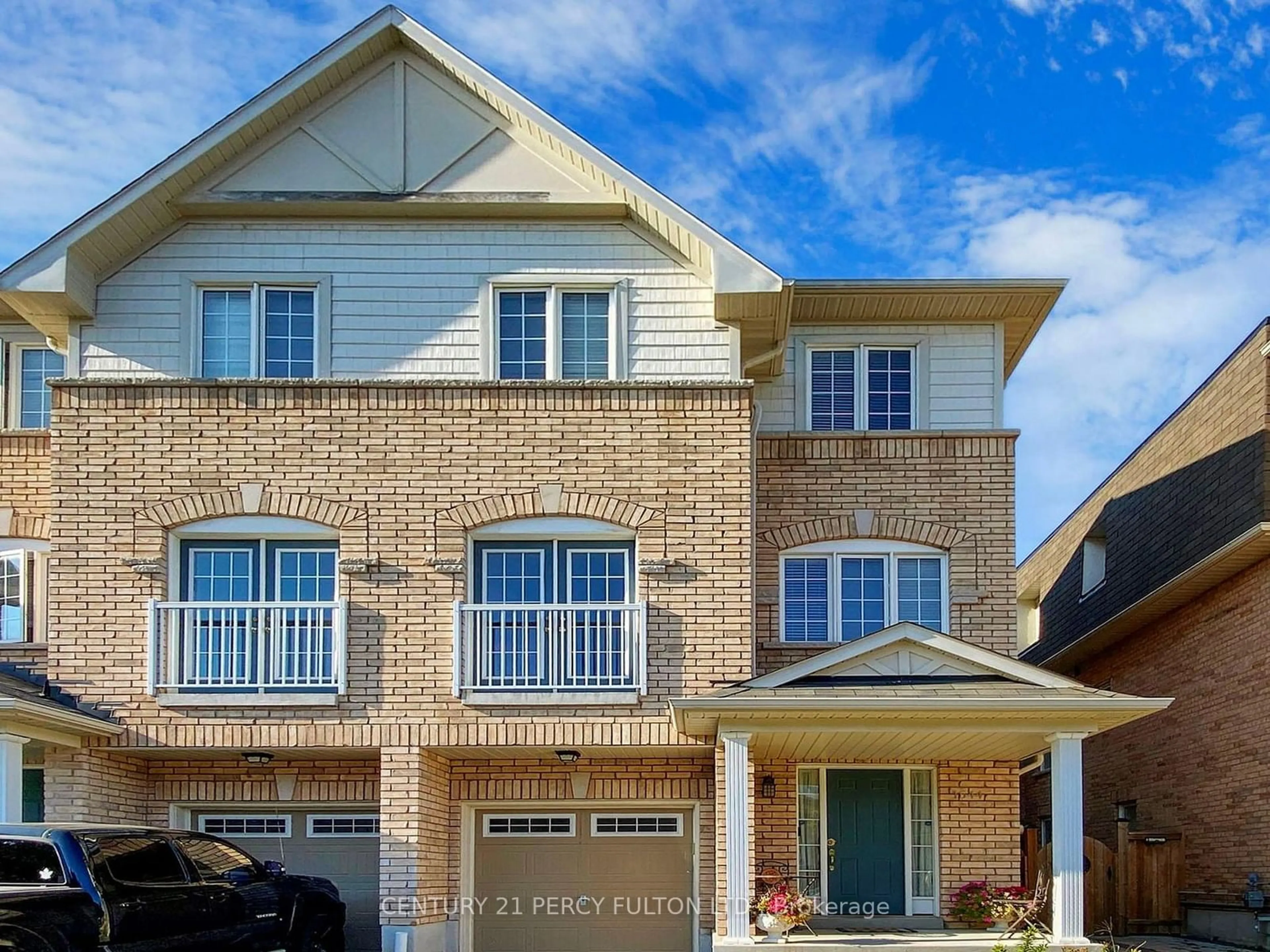 Home with brick exterior material for 1544 Bruny Ave, Pickering Ontario L1X 0C5