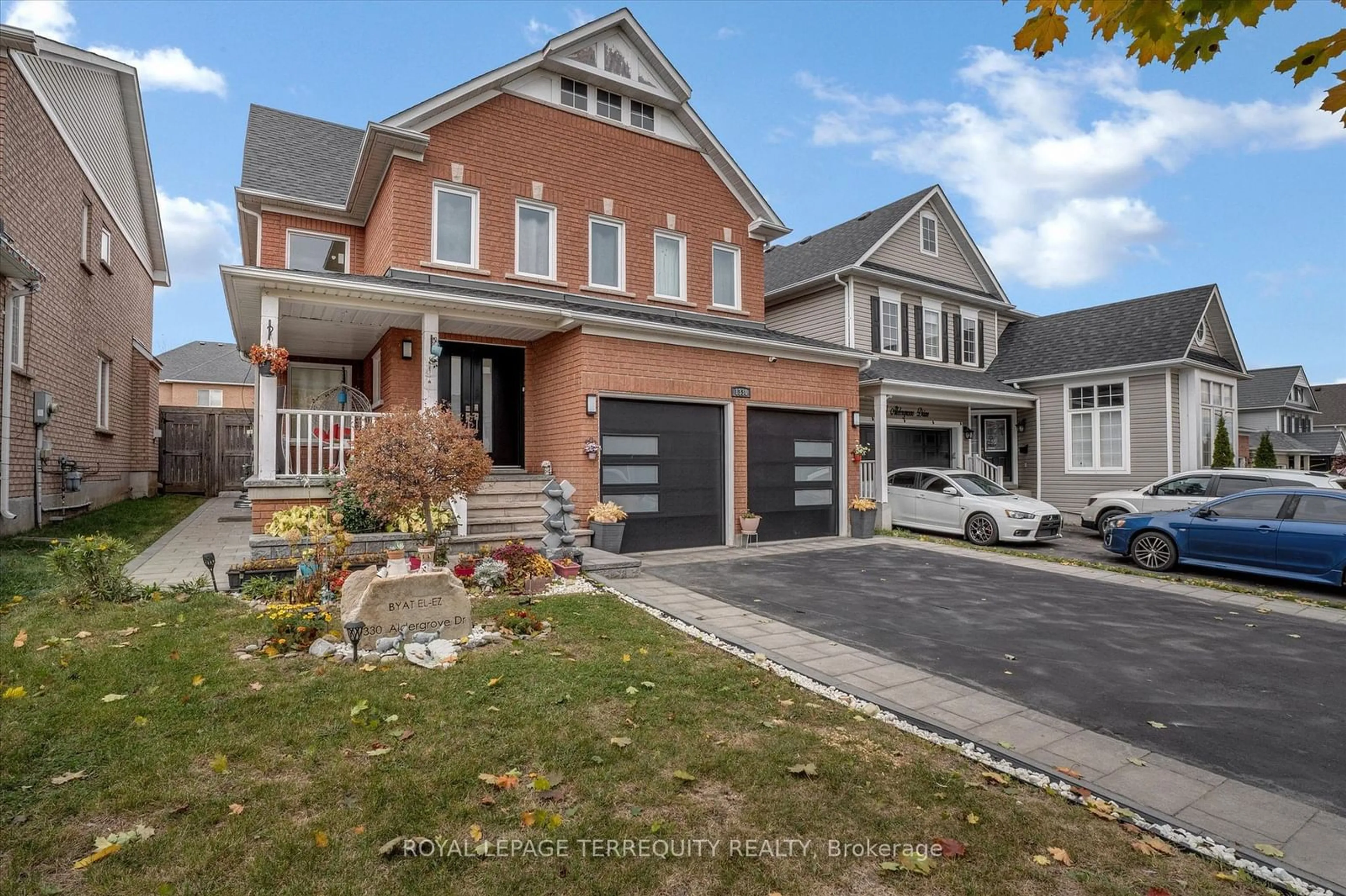 Home with brick exterior material for 1330 Aldergrove Dr, Oshawa Ontario L1K 2Y6