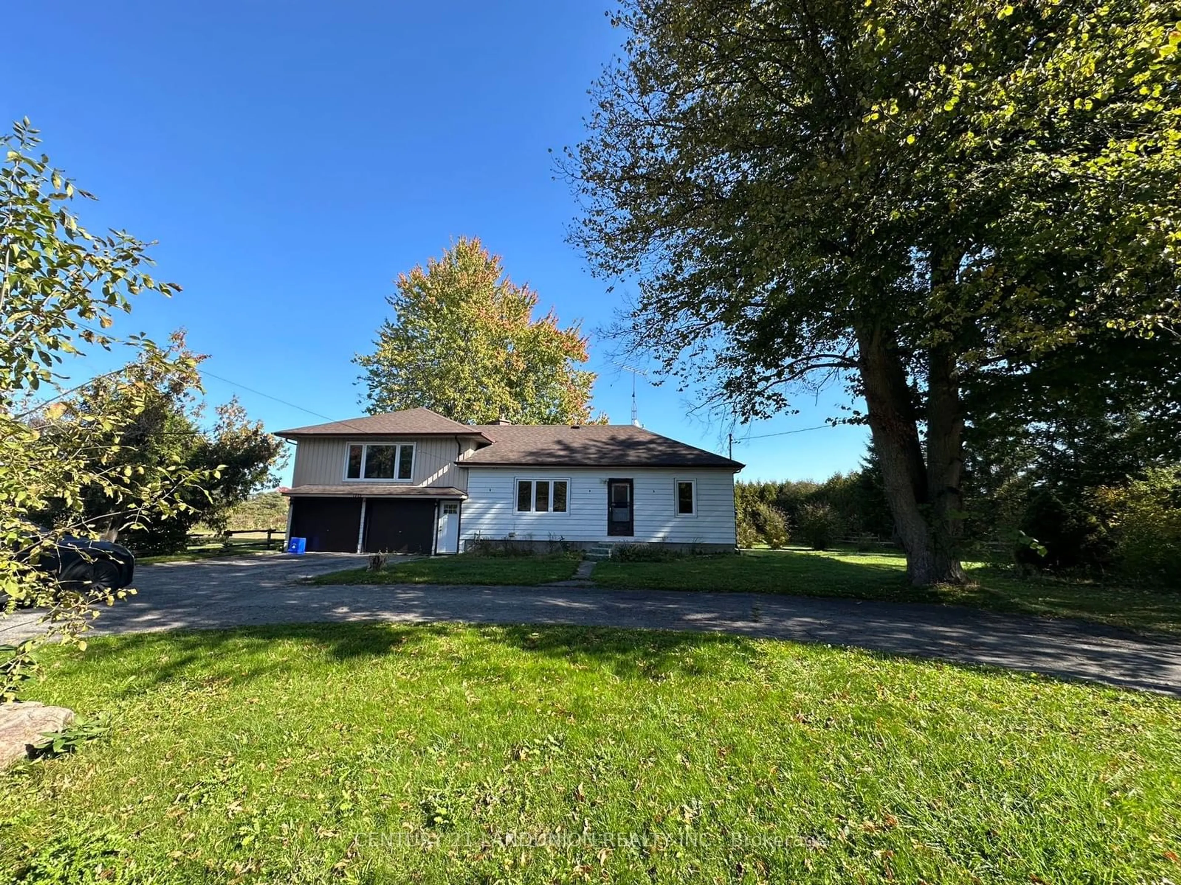 Frontside or backside of a home, cottage for 1715 Stevenson Rd, Oshawa Ontario L1H 7K4