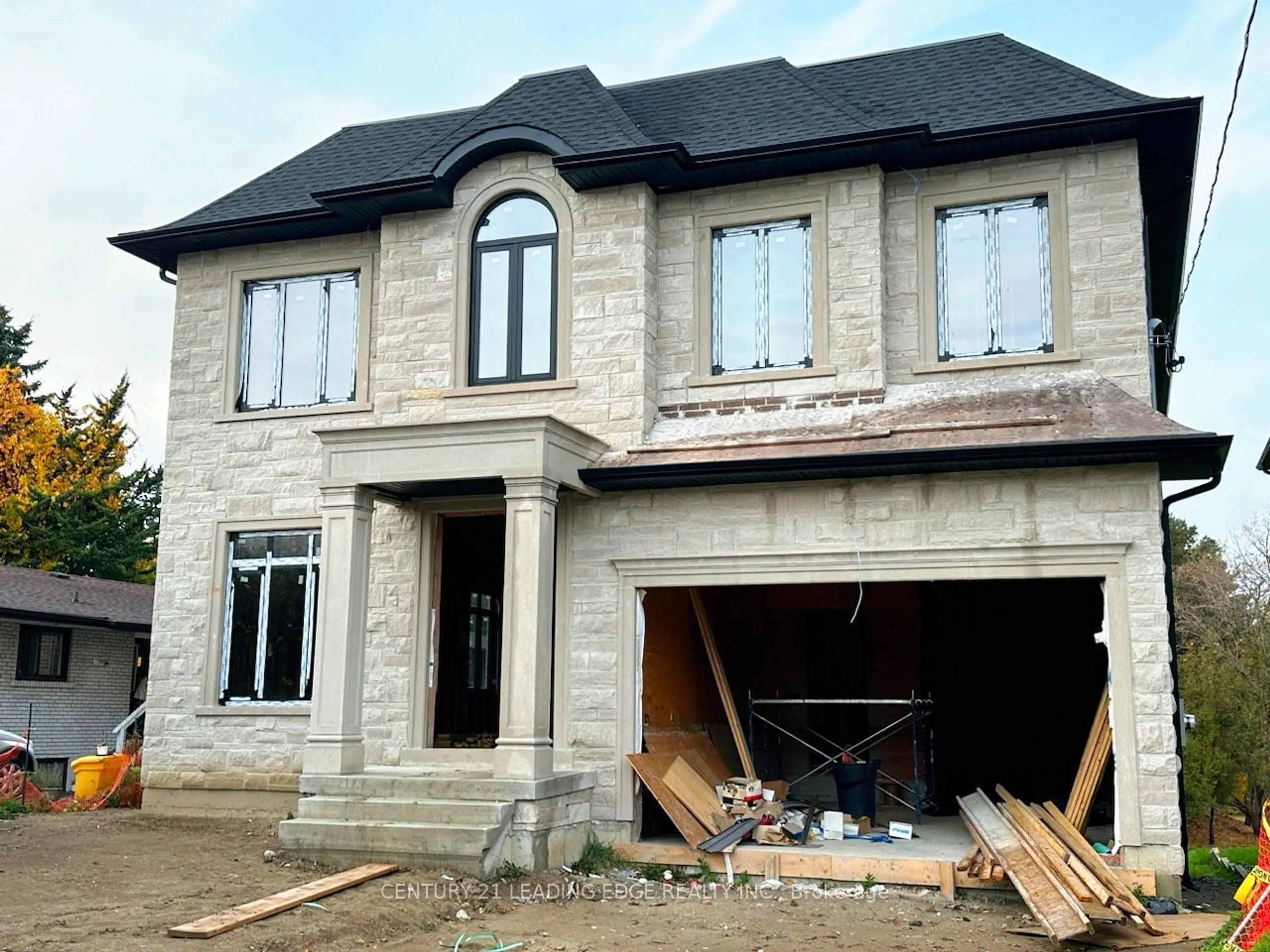 Home with brick exterior material for 456 Toynevale Rd, Pickering Ontario L1W 2H1