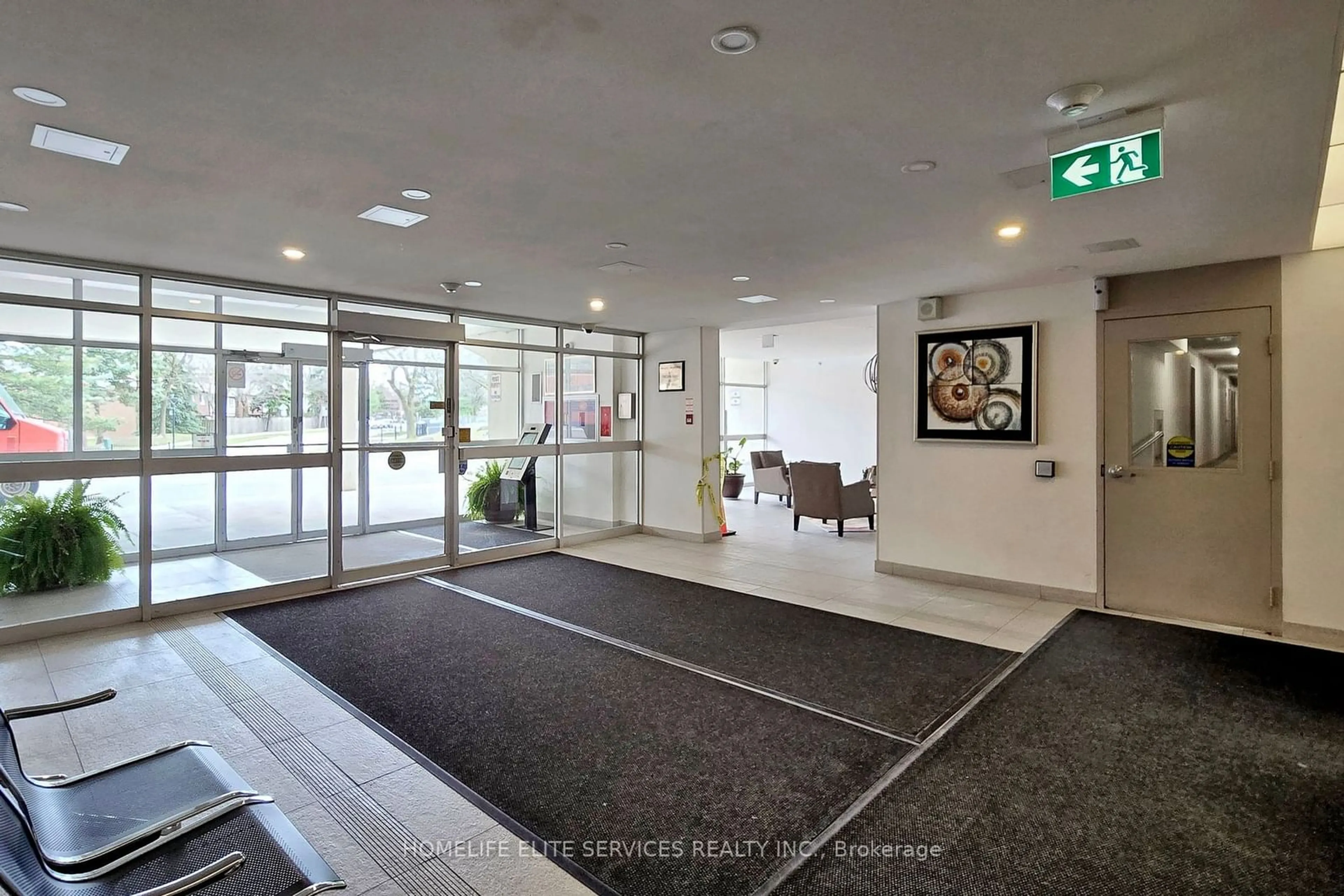 Indoor lobby, unknown floor for 120 Dundalk Dr #909, Toronto Ontario M1P 4V9