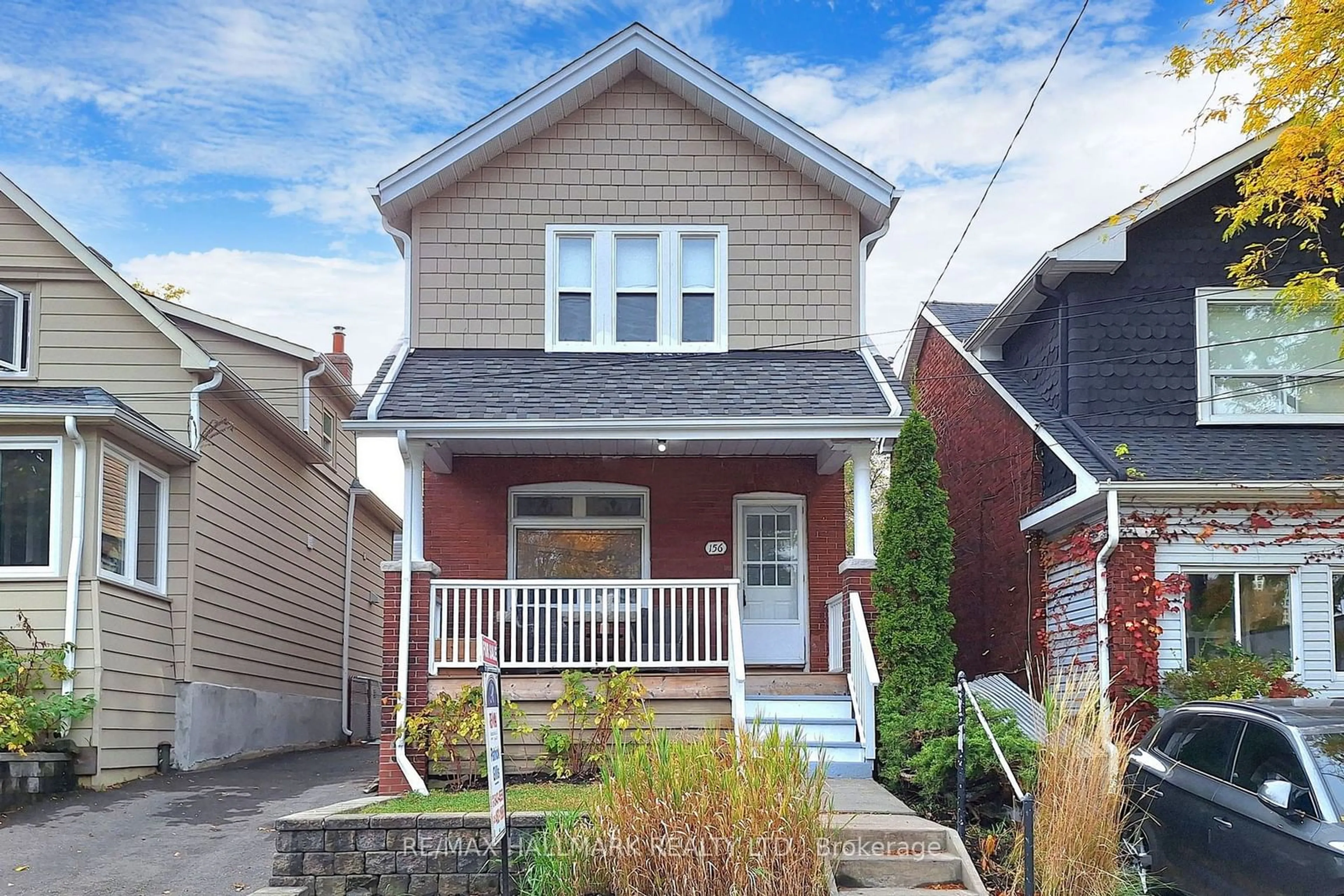 Frontside or backside of a home, cottage for 156 Westlake Ave, Toronto Ontario M4C 4S2