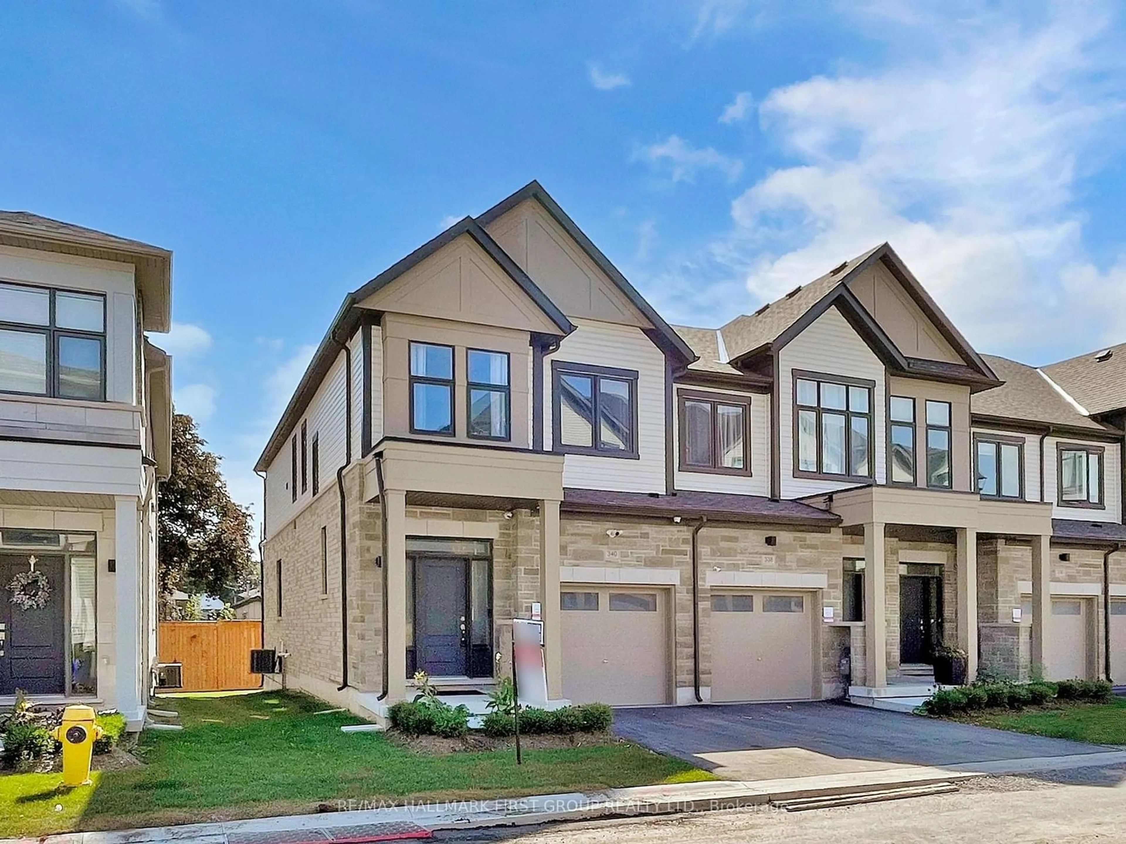 A pic from exterior of the house or condo, the street view for 340 Okanagan Path, Oshawa Ontario L1H 0A7