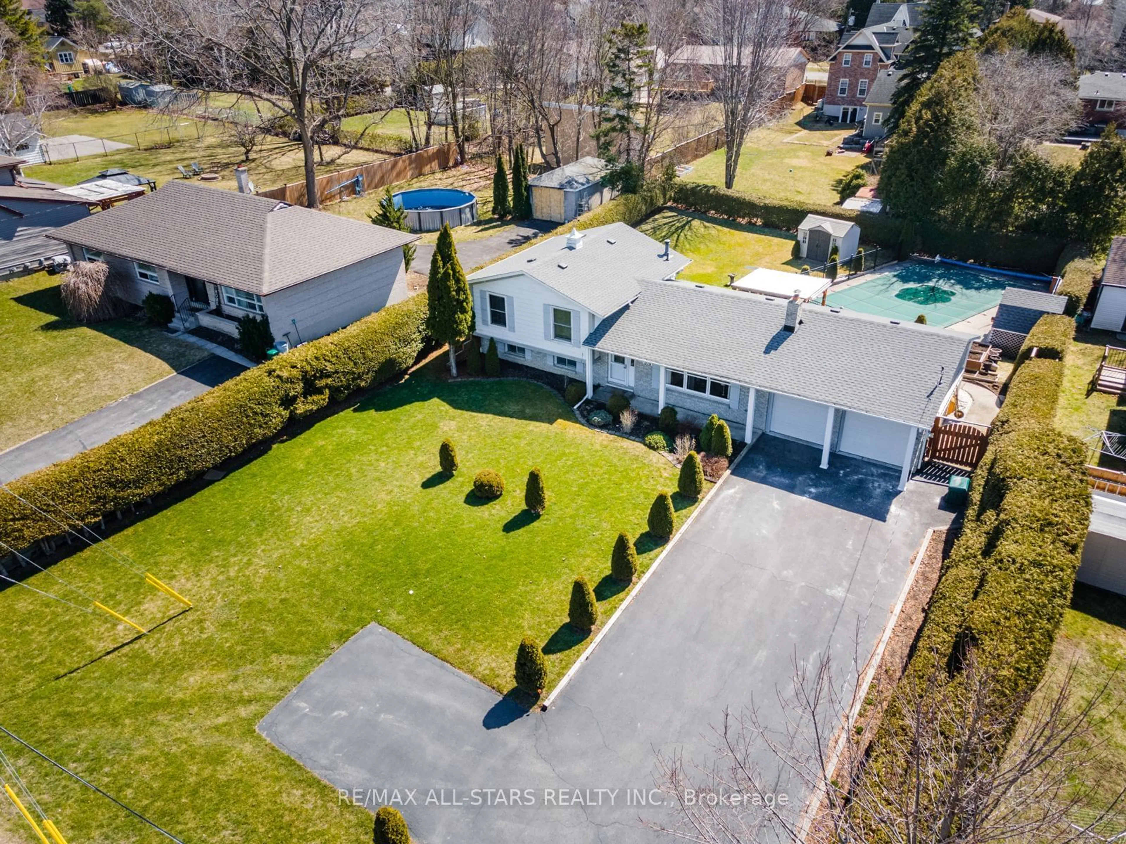 Frontside or backside of a home, the fenced backyard for 1778 Scugog St, Scugog Ontario L9L 1G1