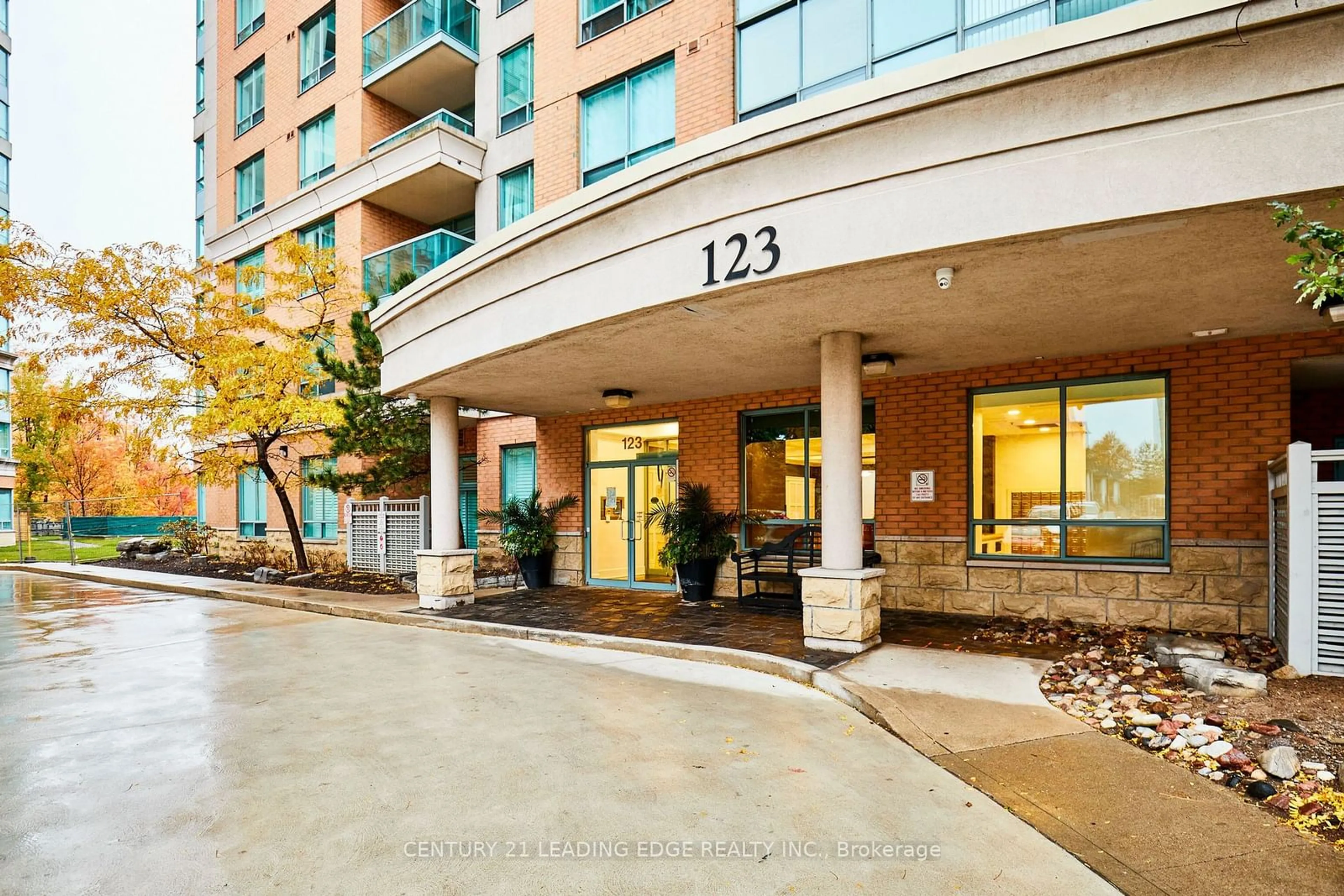 A pic from exterior of the house or condo, the front or back of building for 123 Omni Dr #369, Toronto Ontario M1P 5A8