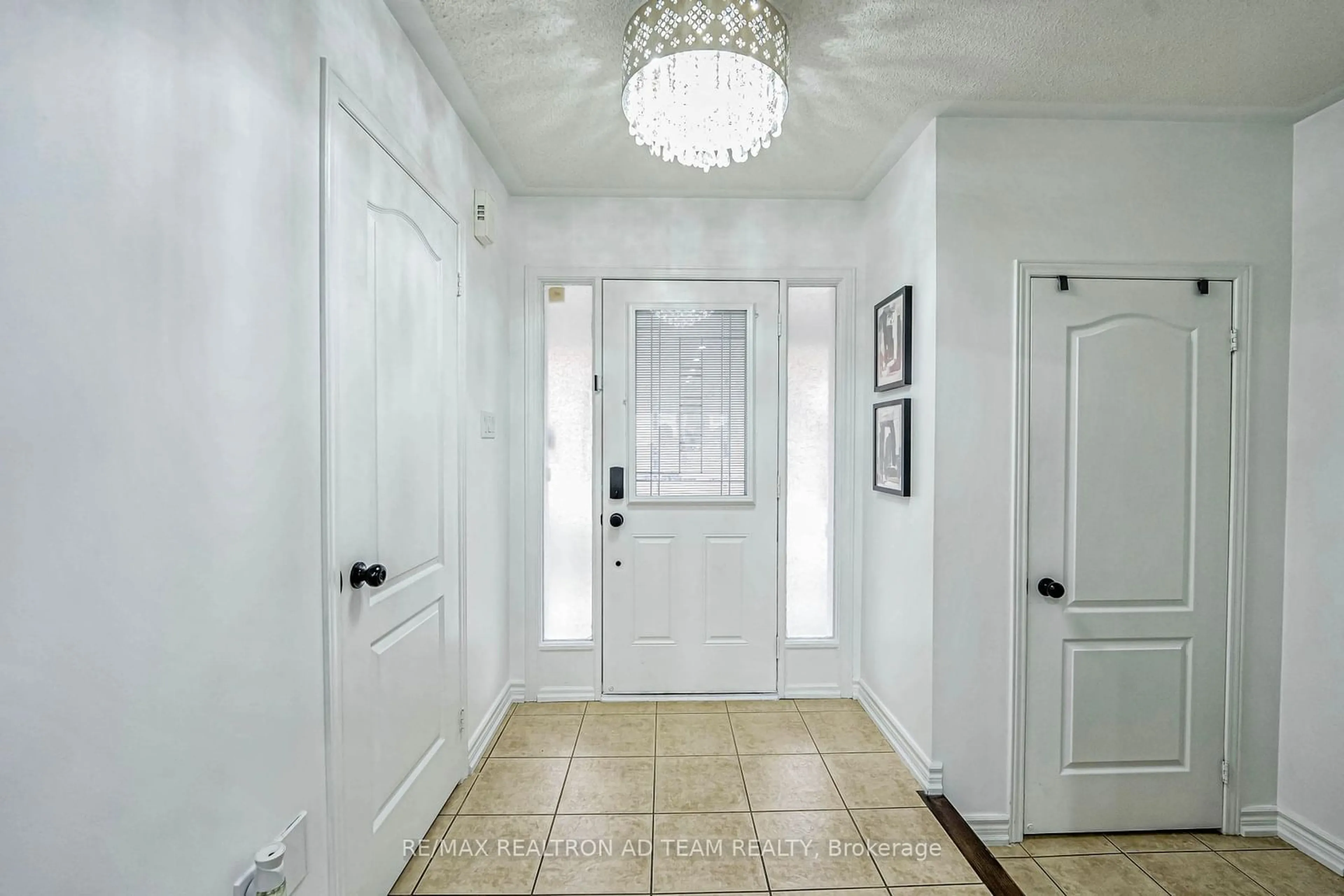 Indoor entryway, wood floors for 42 Whitlock Cres, Ajax Ontario L1Z 2B1