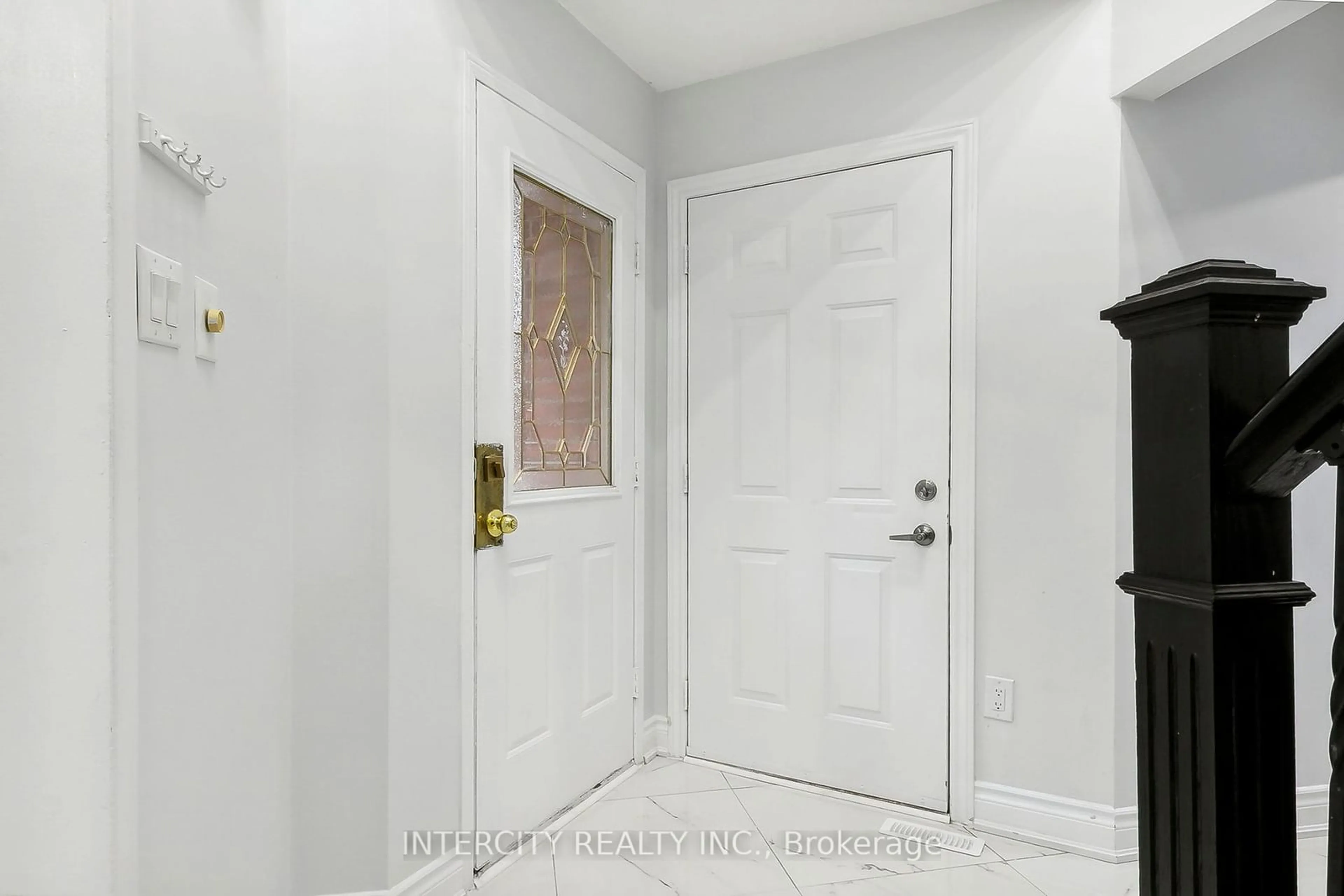 Indoor entryway, not visible floor for 204 Delaney Dr, Ajax Ontario L1T 2B4