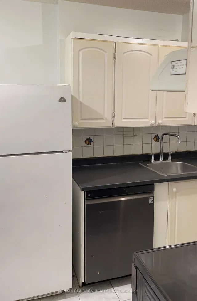 Additional property image - 1250 Bridletowne Circ Unit 1612