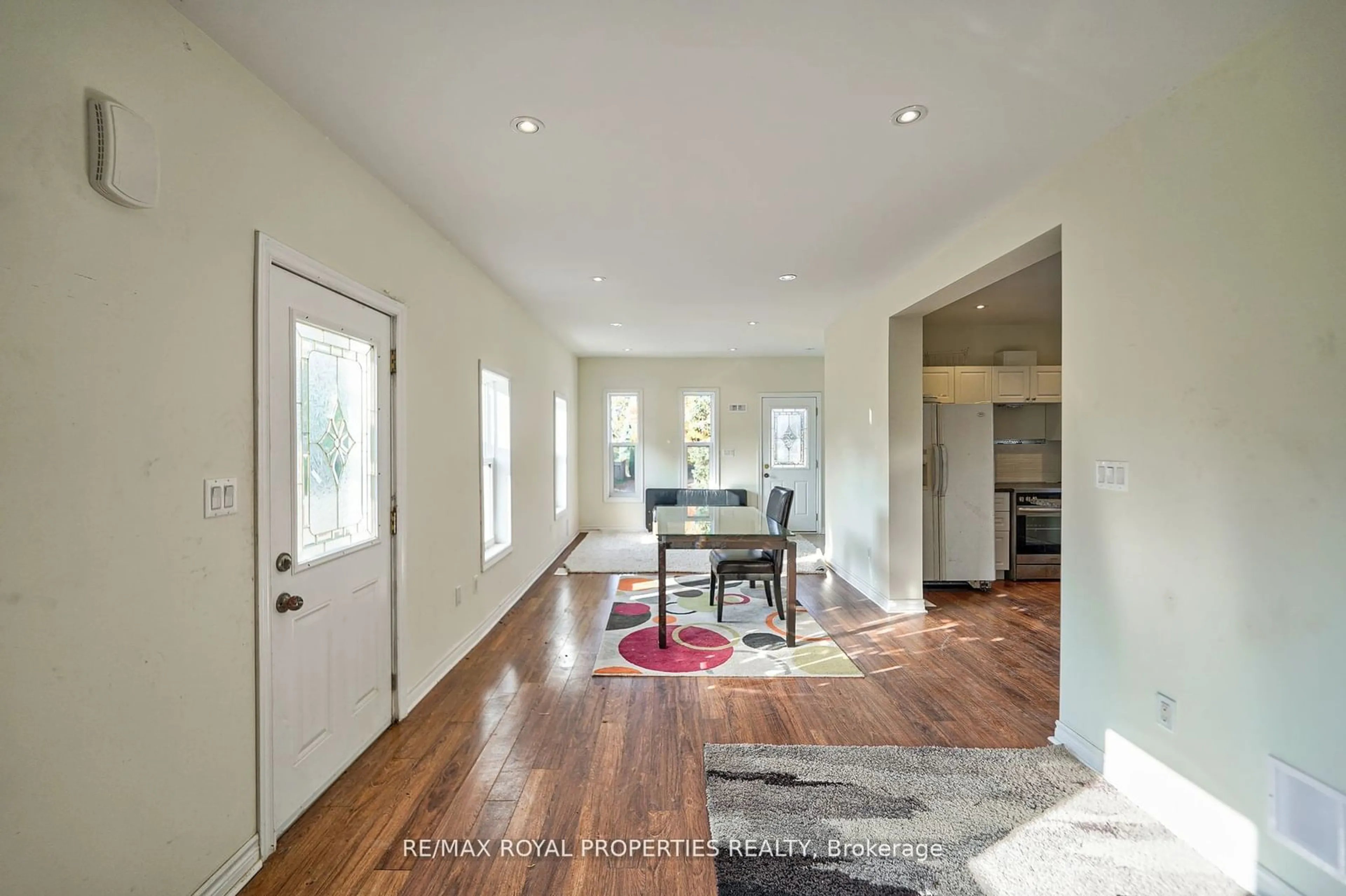 Indoor entryway, wood floors for 4973 Old Brock Rd, Pickering Ontario L1Y 1A9