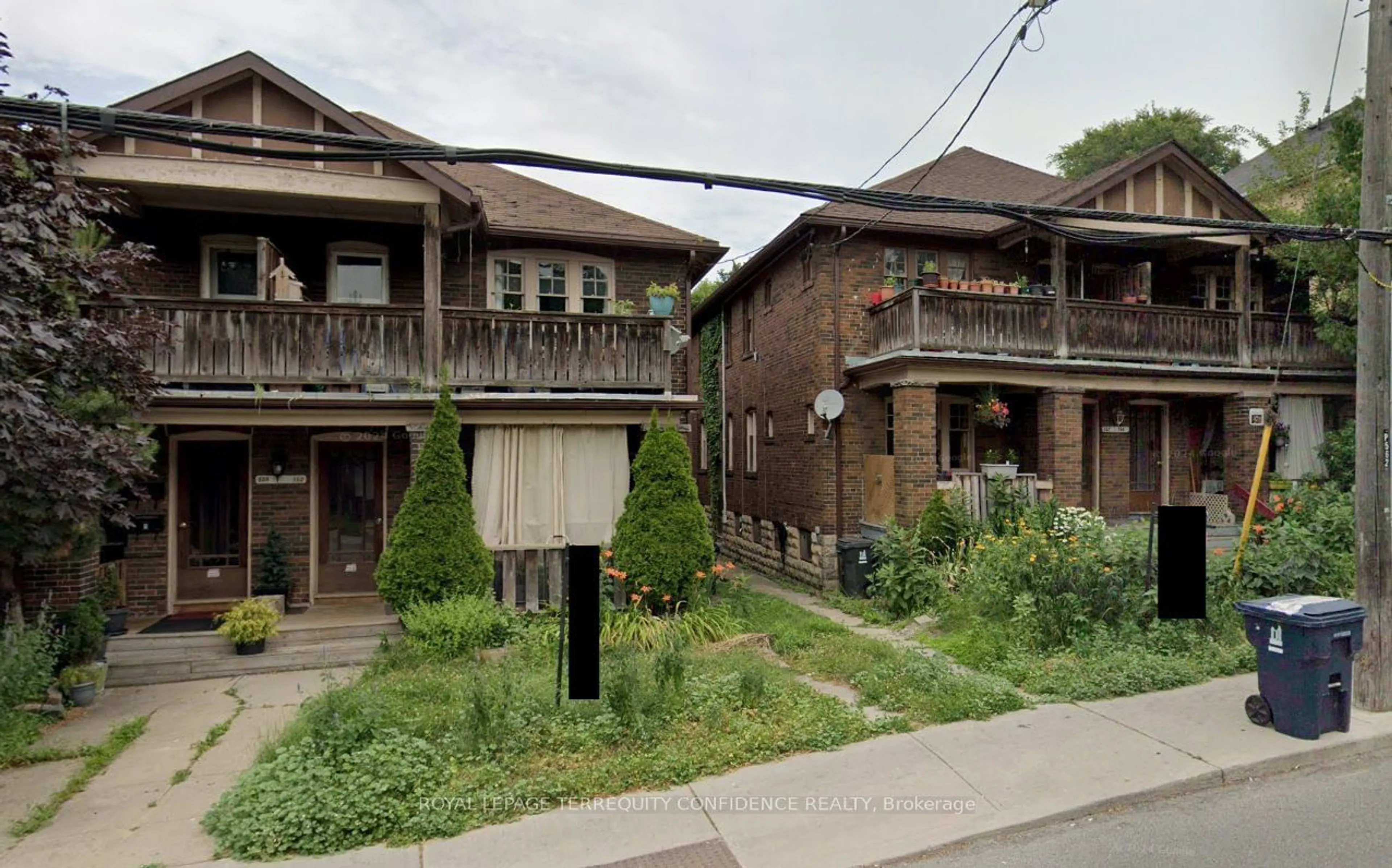 A pic from exterior of the house or condo, the street view for 558-562 Kingston Rd, Toronto Ontario M4E 1P9