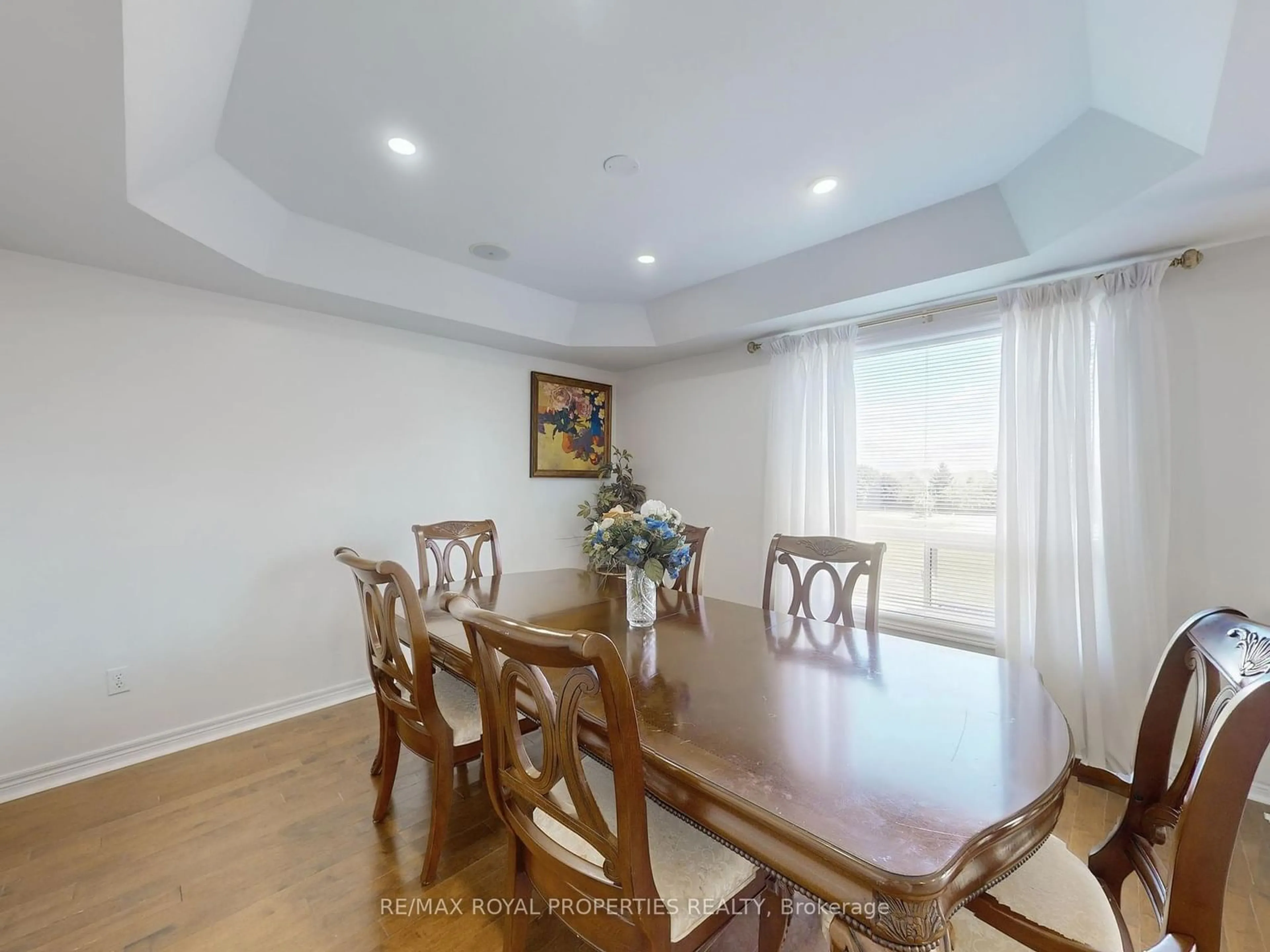 Dining room, wood floors for 78A Kerfoot Cres, Georgina Ontario L4P 4H2