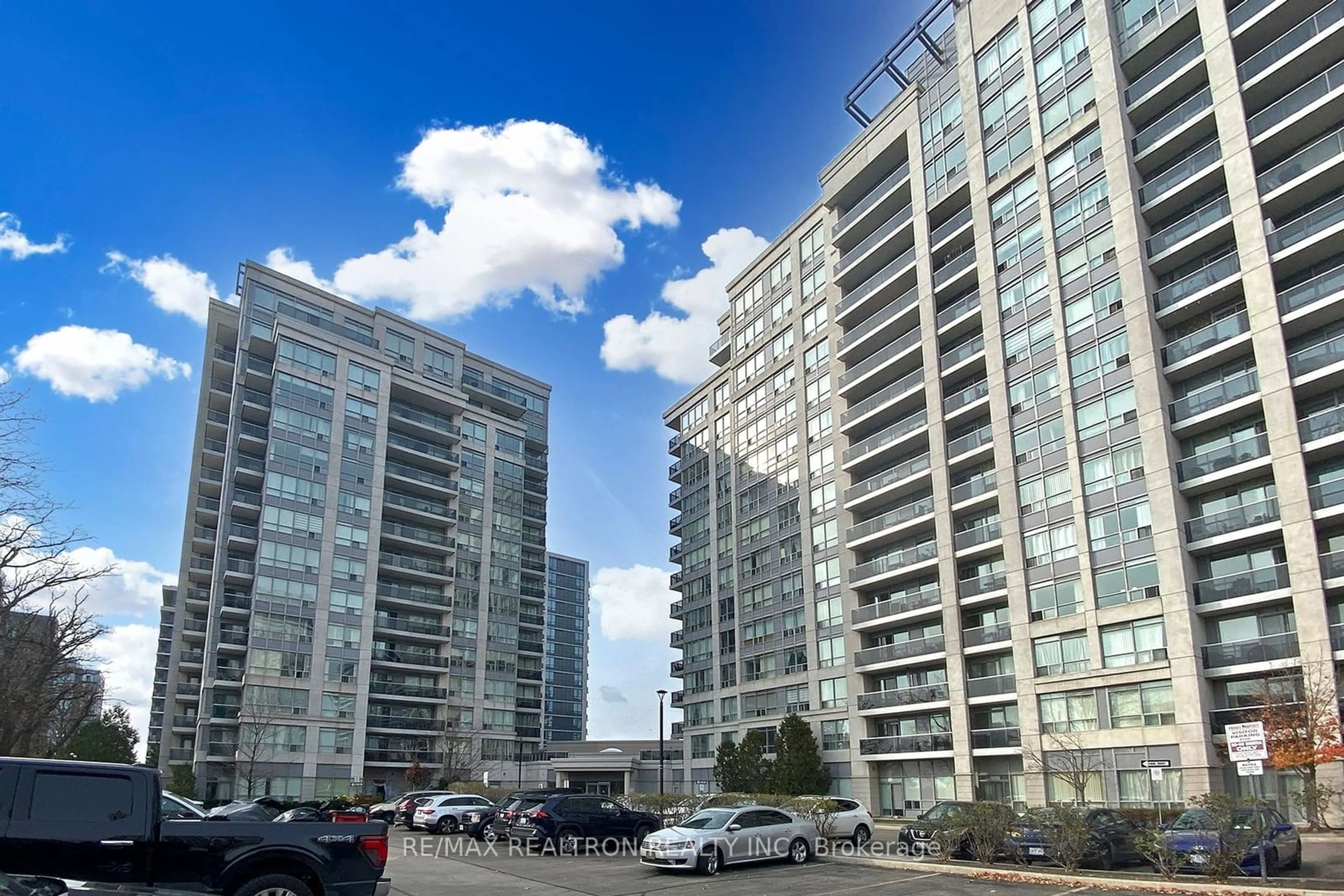 A pic from exterior of the house or condo, the view of city buildings for 60 Disera Dr #201, Vaughan Ontario L4J 9G1