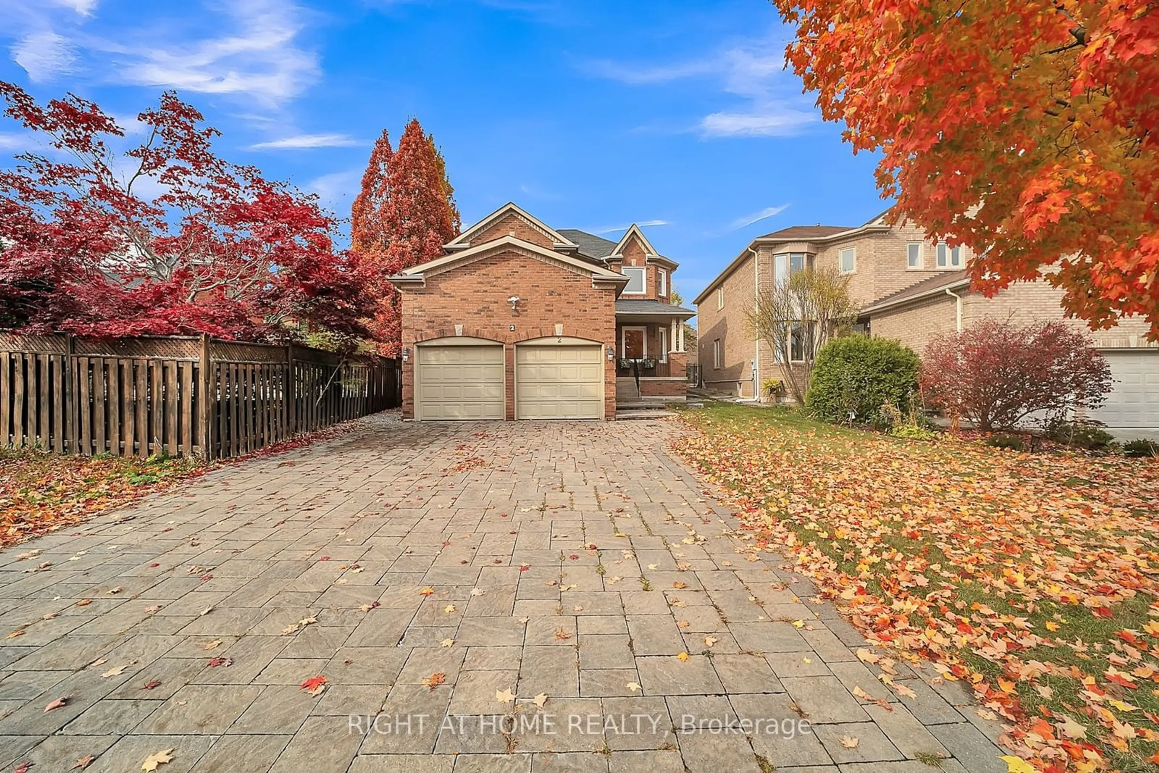 Home with brick exterior material for 2 El Dorado St, Richmond Hill Ontario L4C 0G9