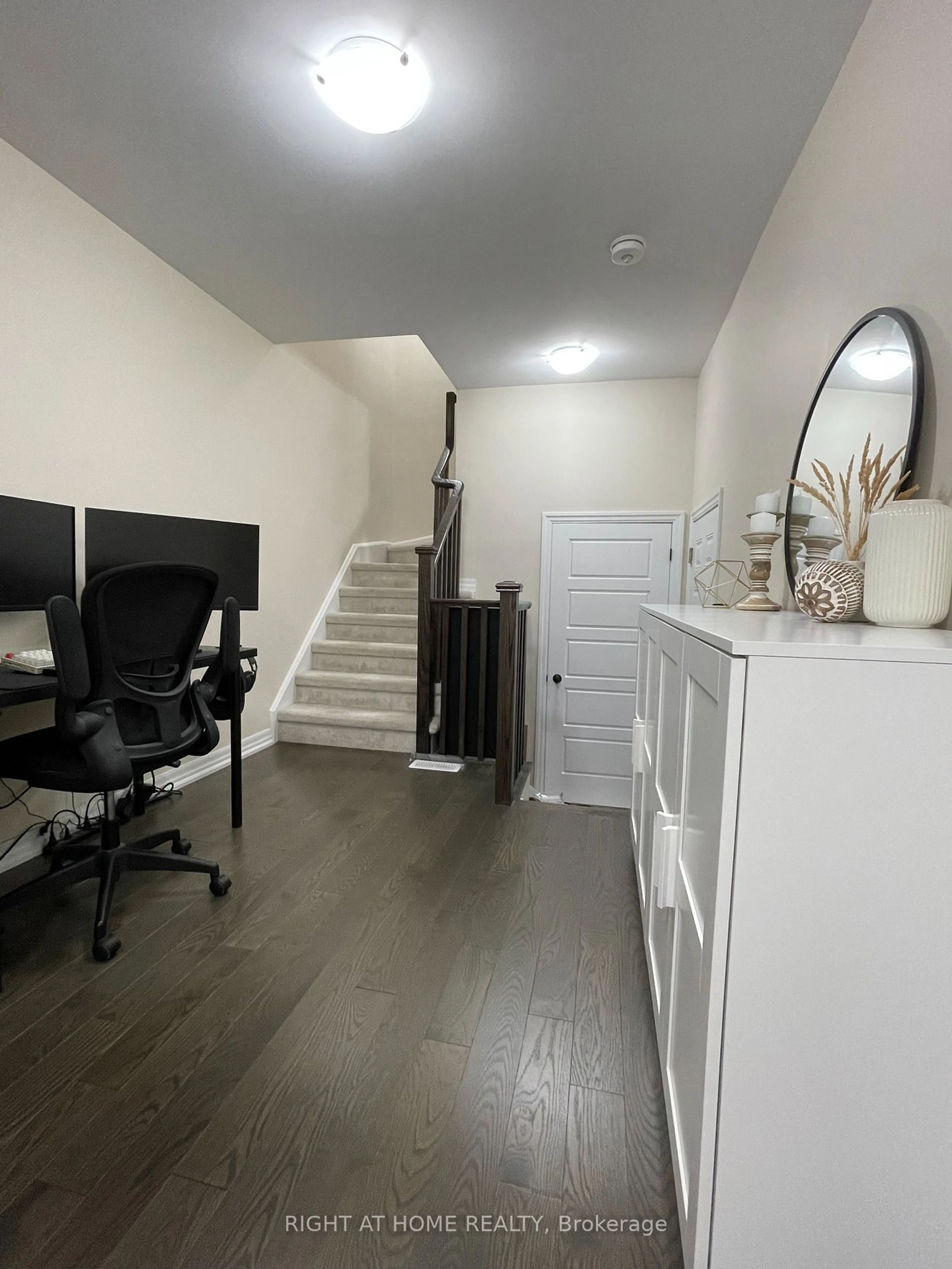 A pic of a room, wood floors for 121 Bravo Lane, Newmarket Ontario L3X 0L2