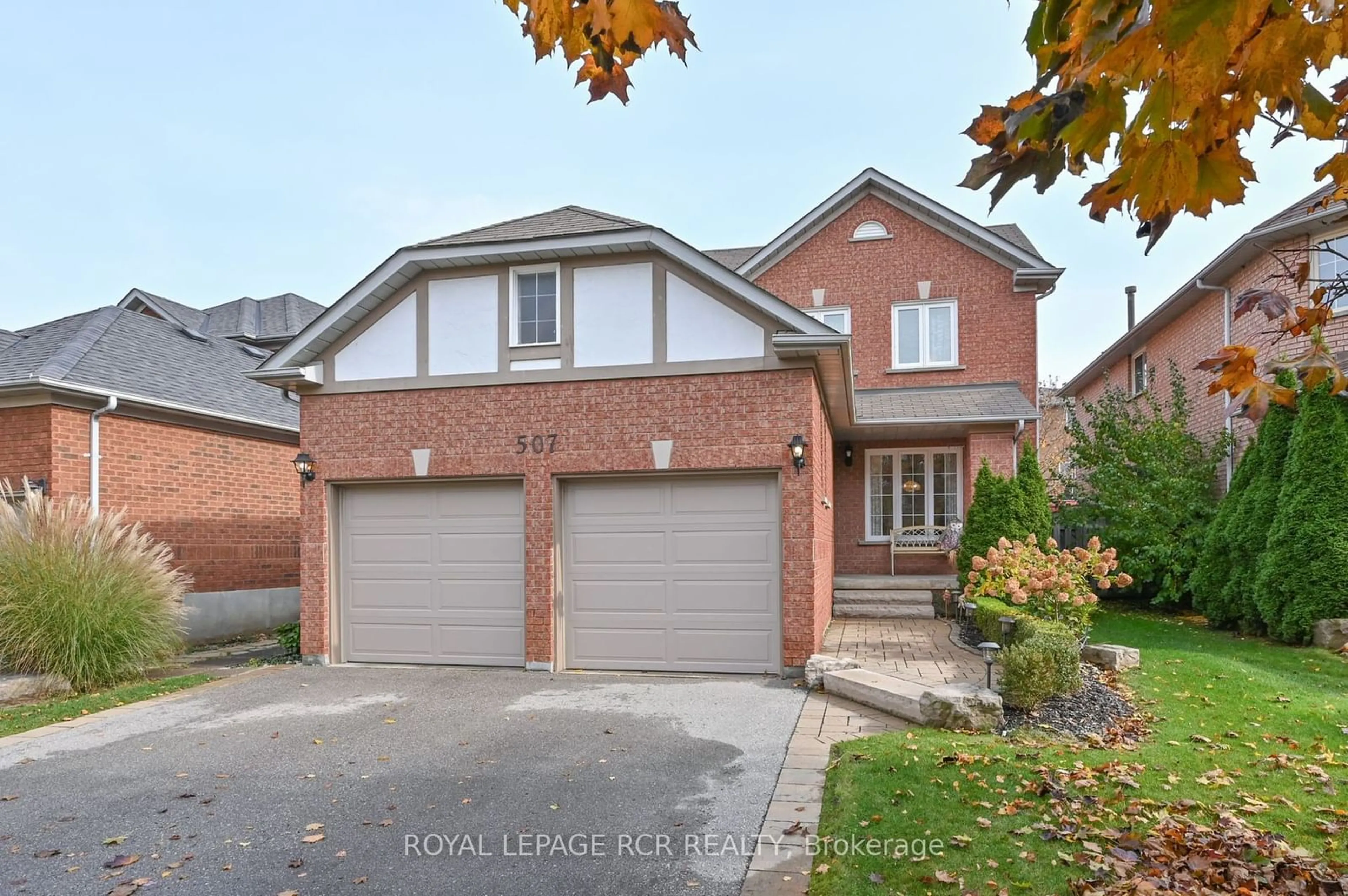 Home with brick exterior material for 507 Blackstock Rd, Newmarket Ontario L3Y 8H8