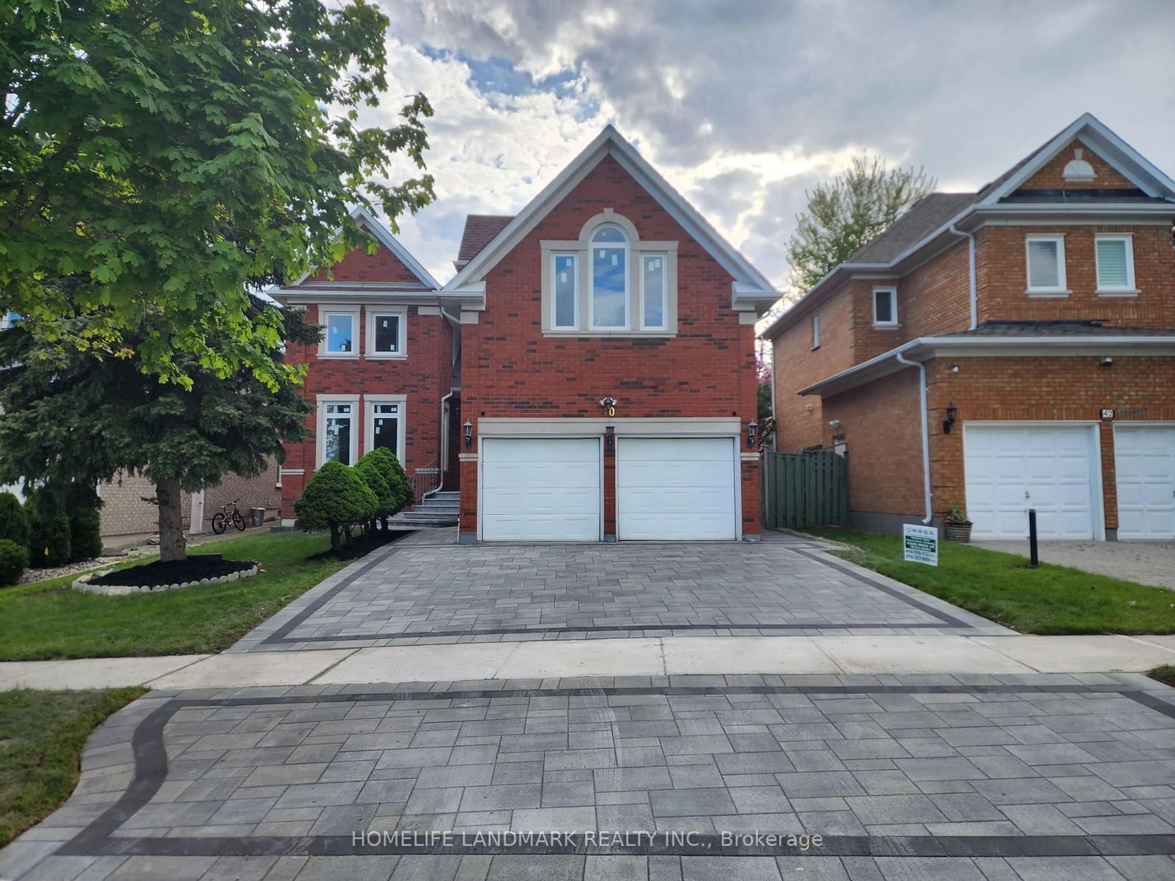 Home with brick exterior material for 40 Kingmount Cres, Richmond Hill Ontario L4B 3W6