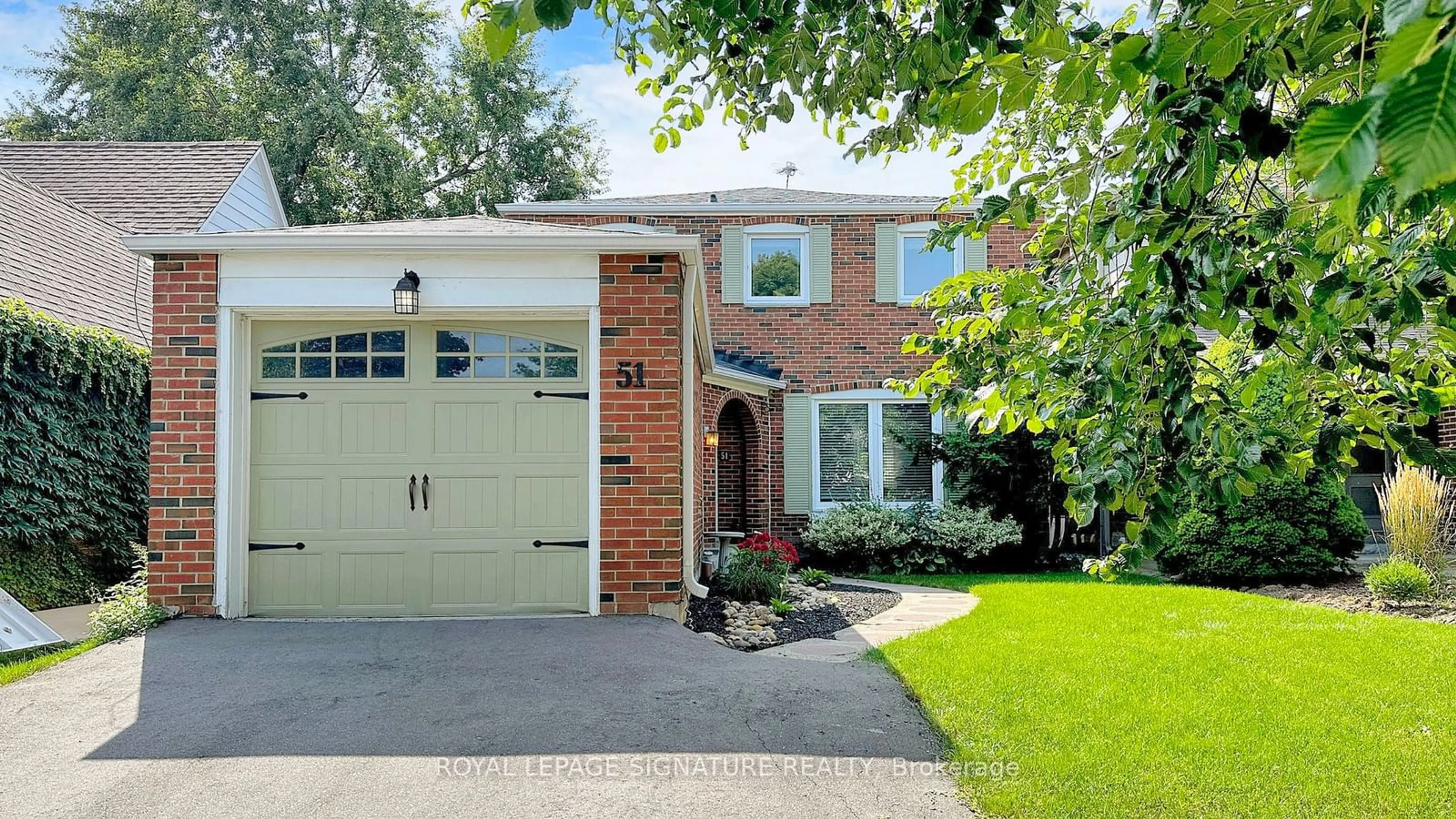 Home with brick exterior material for 51 Dersingham Cres, Markham Ontario L3T 4E9