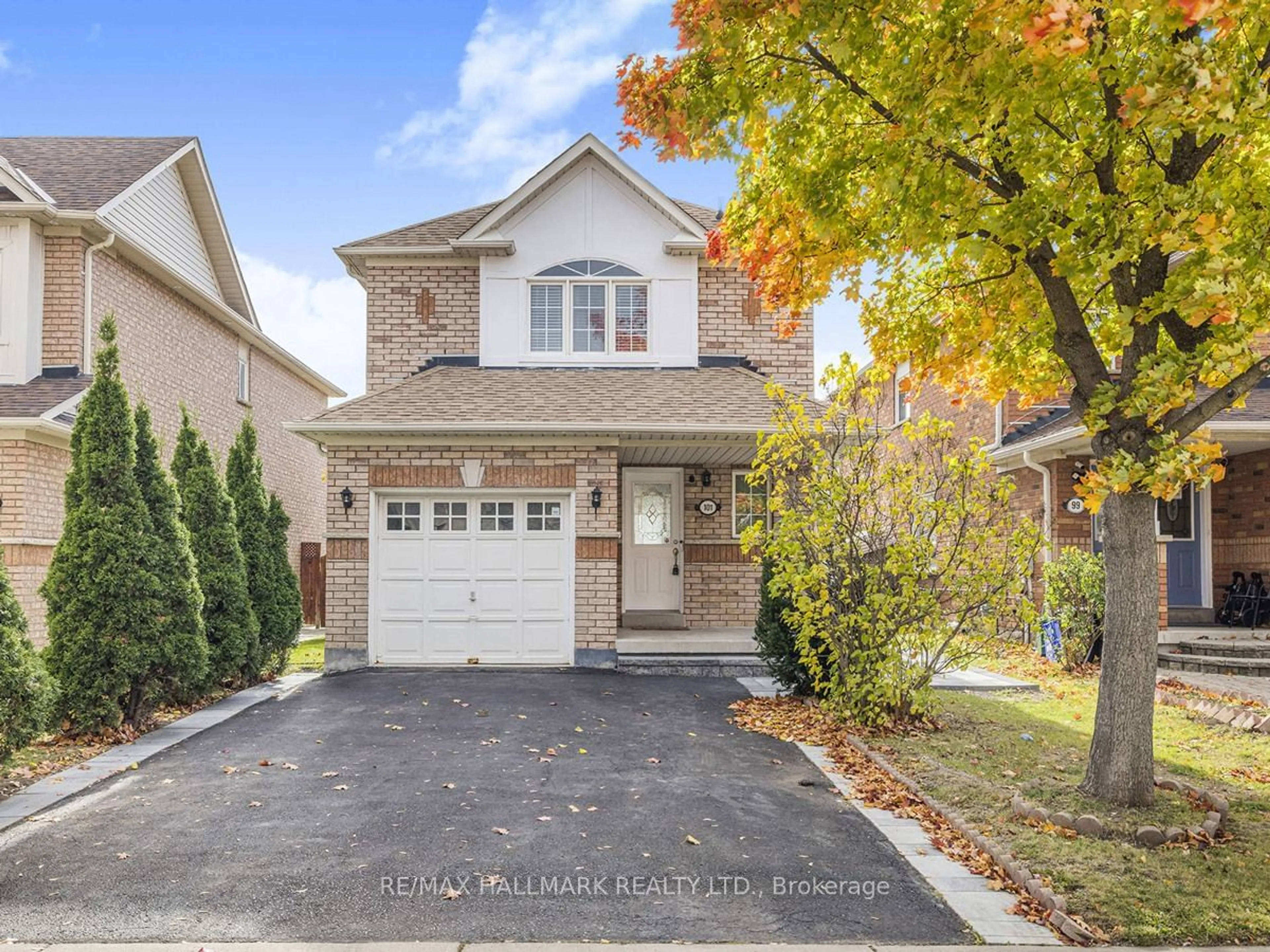 Frontside or backside of a home, the street view for 101 Kale Cres, Vaughan Ontario L6A 3R1