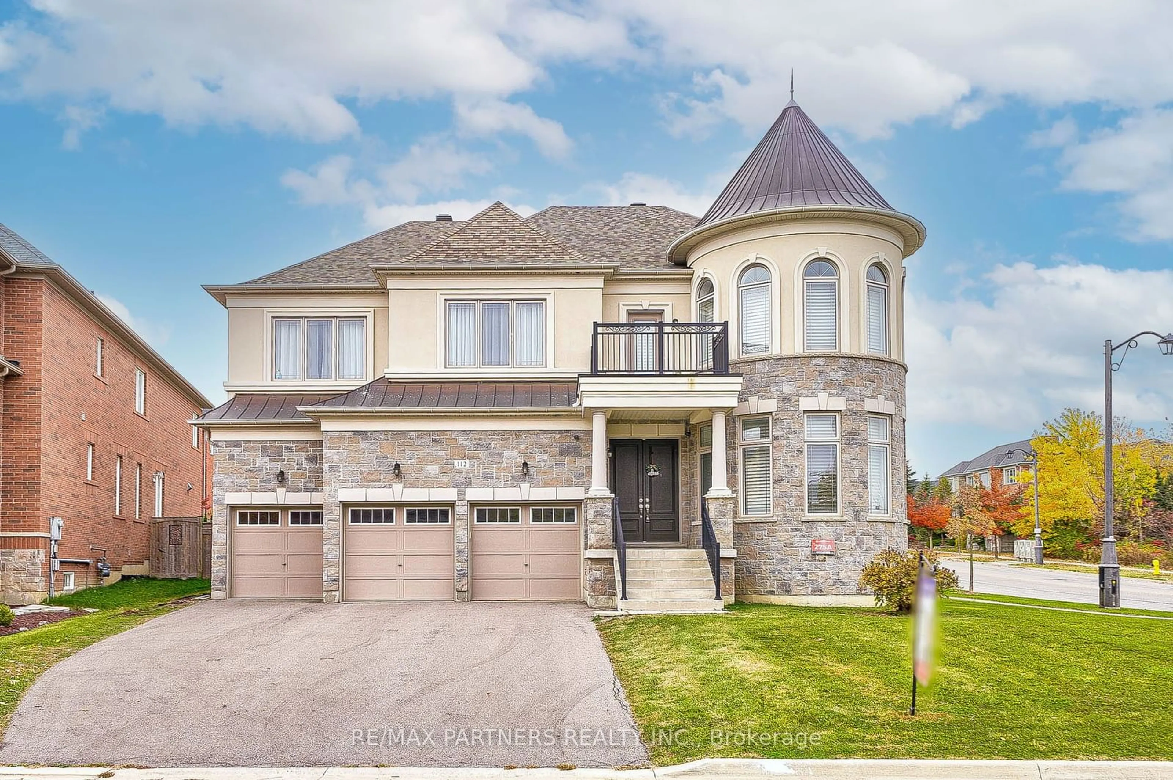 Home with brick exterior material for 112 Baldry Ave, Vaughan Ontario L6A 0J1