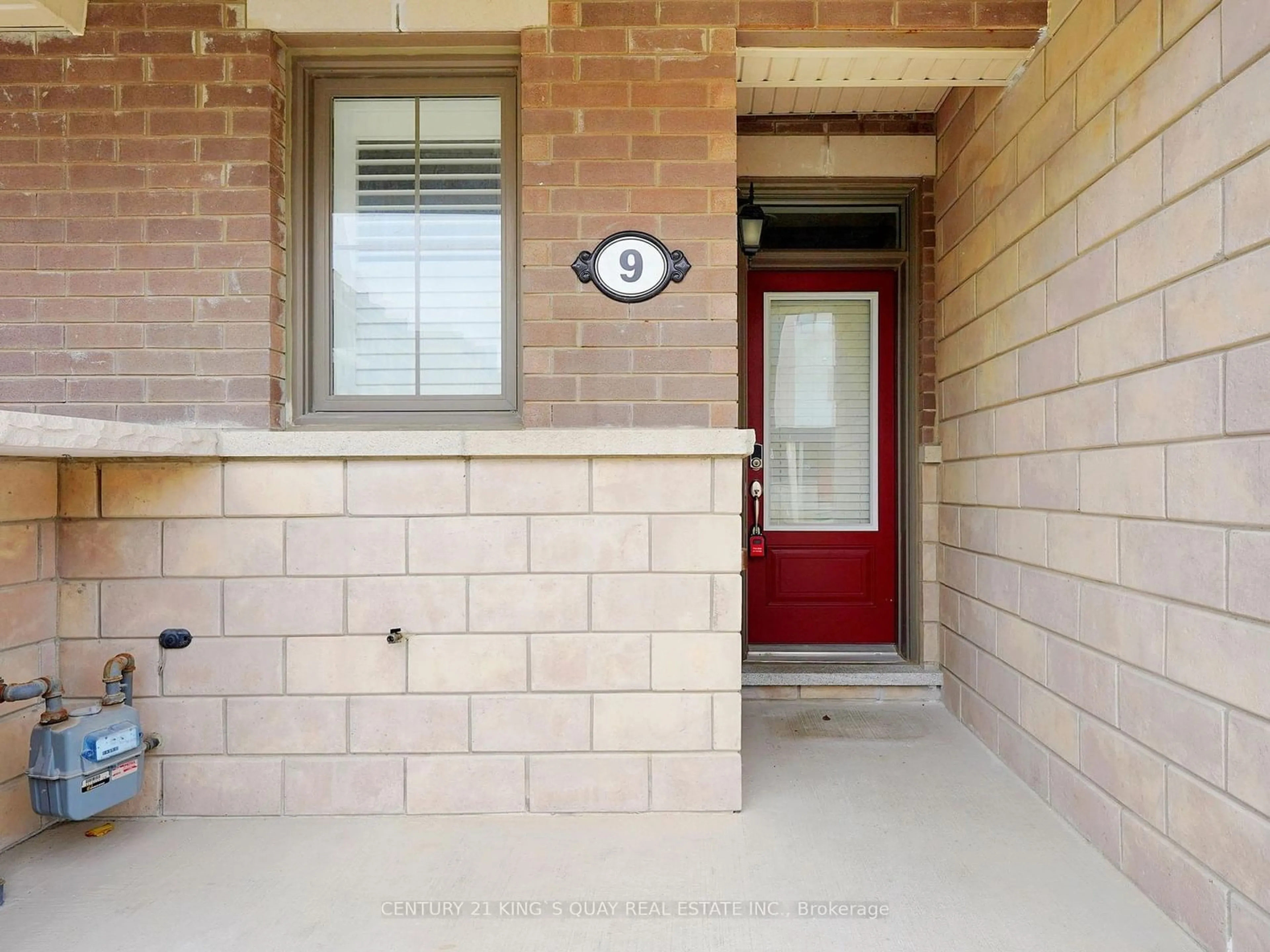 Indoor entryway, ceramic floors for 9 Frederick Wilson Ave, Markham Ontario L6B 1N2