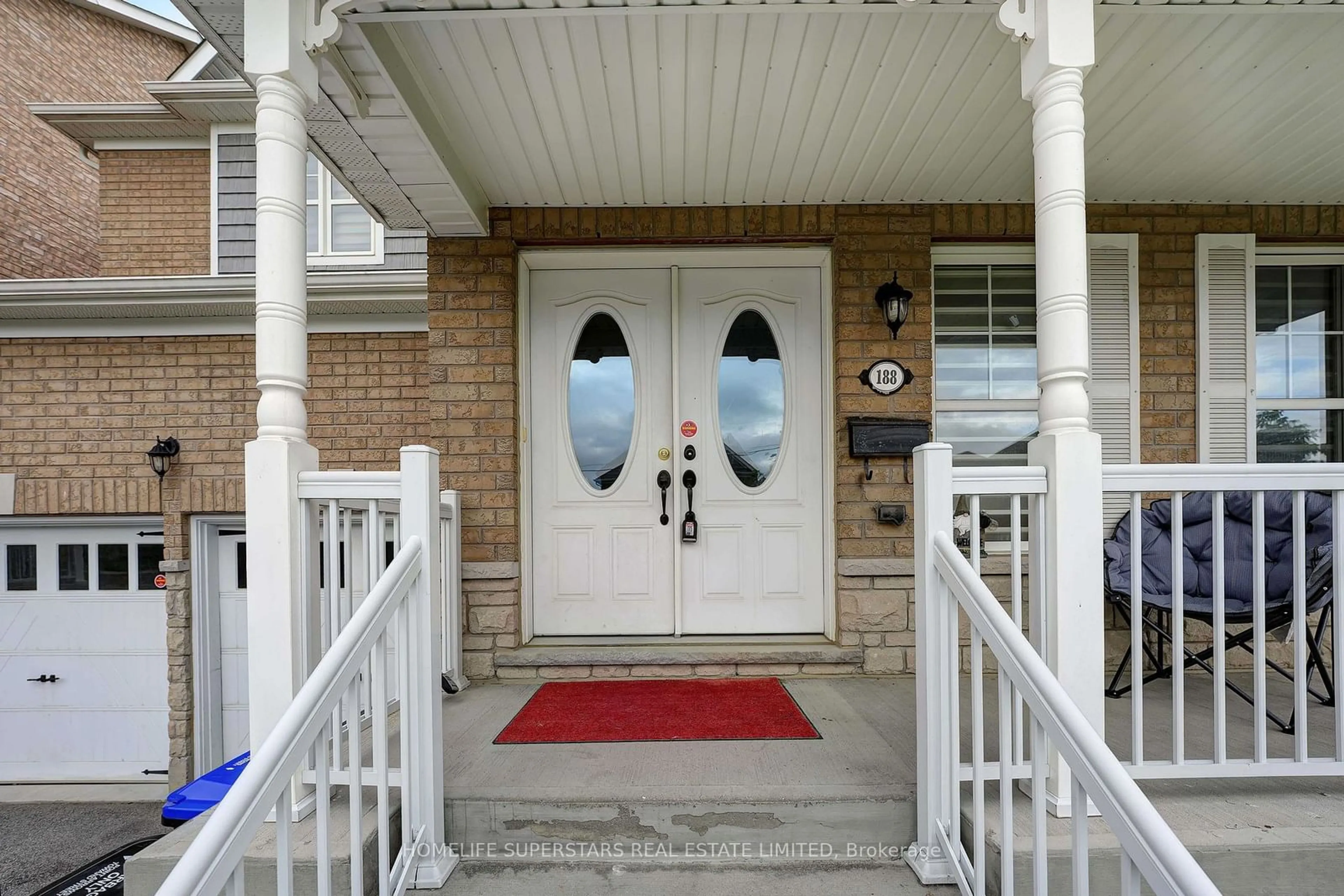 Indoor entryway, wood floors for 188 Church St, New Tecumseth Ontario L0M 1J0