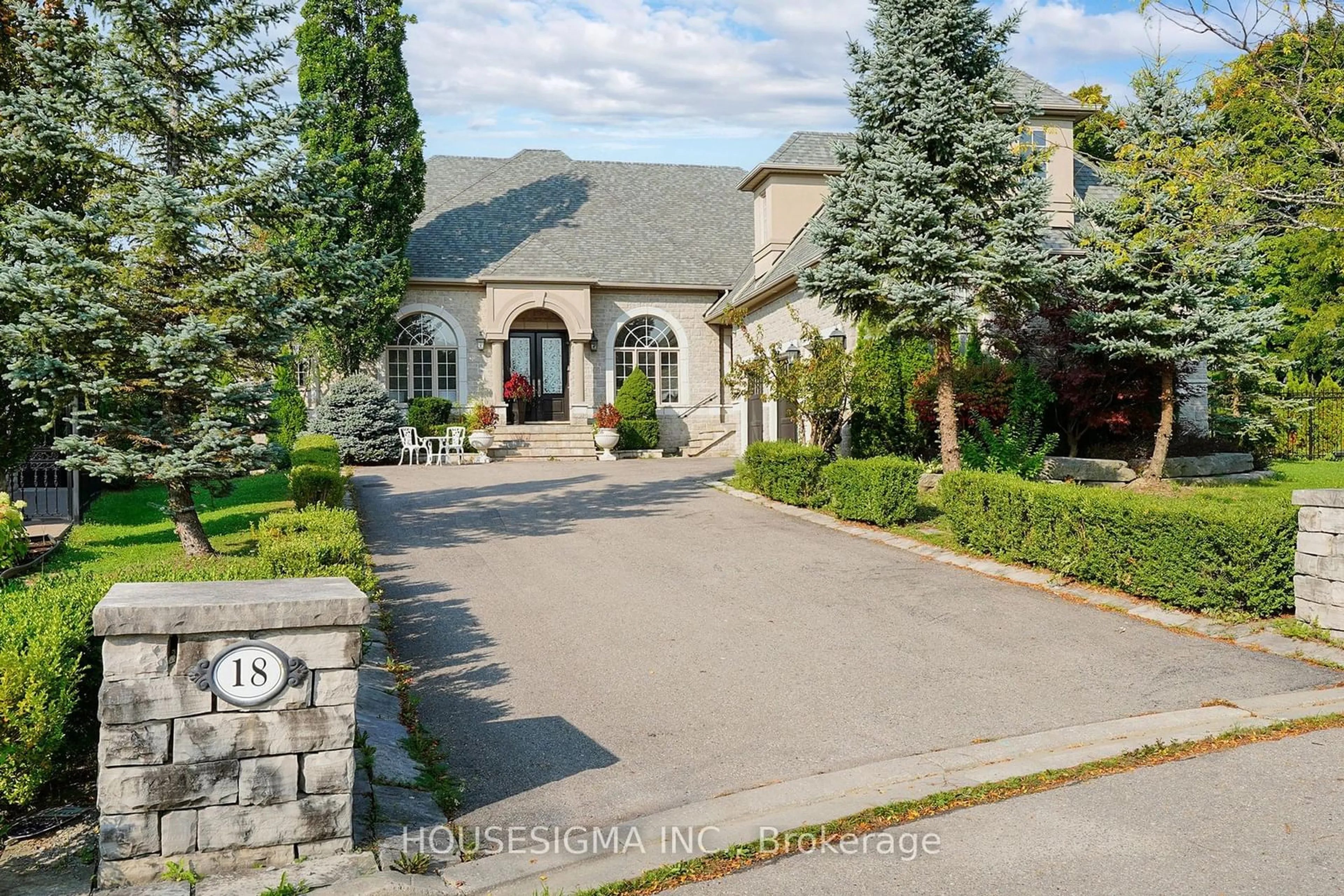 Frontside or backside of a home, the street view for 18 Greystone Gate, Vaughan Ontario L6A 3S2