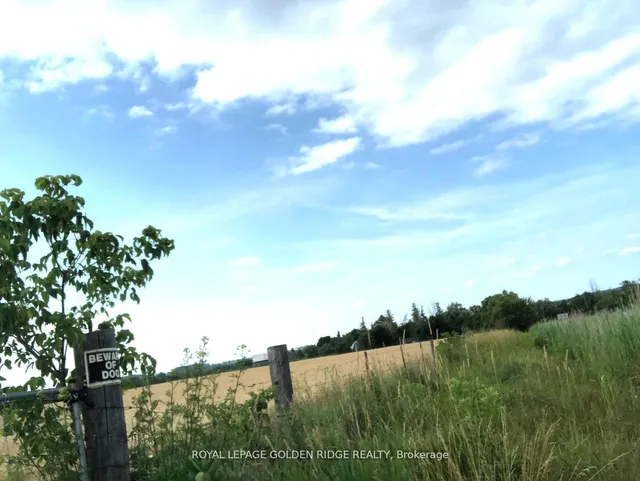 3658 Stouffville Rd, Whitchurch-Stouffville 2