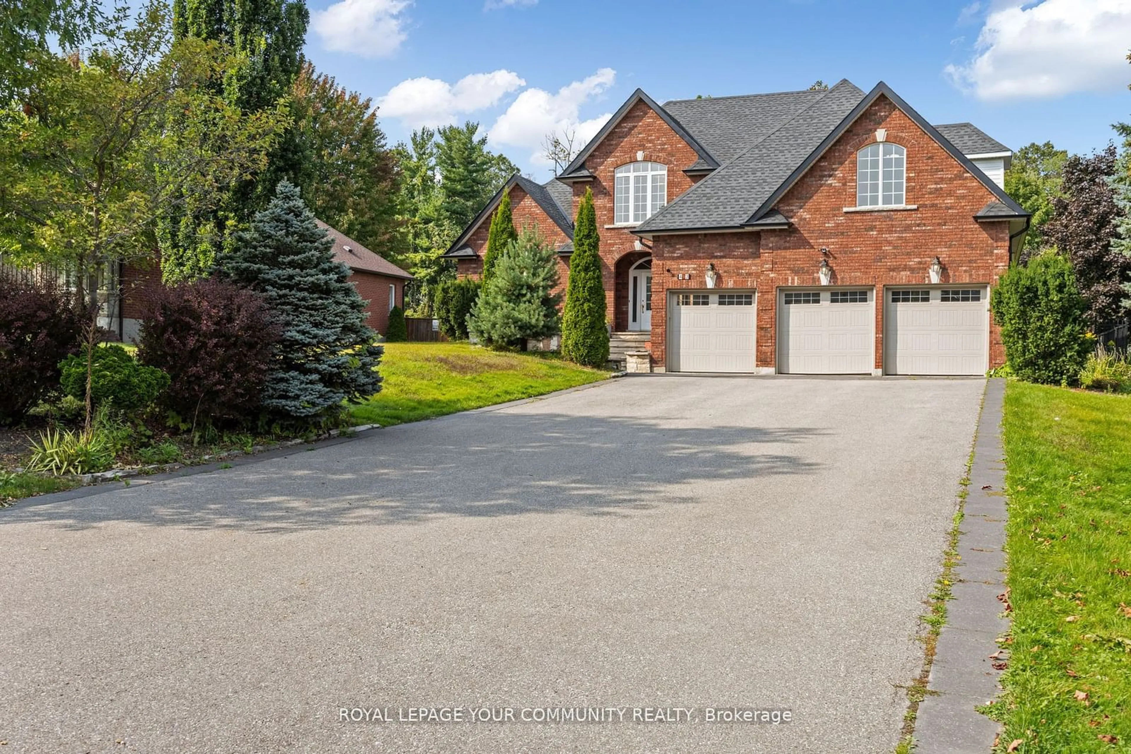 Unknown for 413 Coventry Hill Tr, Newmarket Ontario L3X 2G9