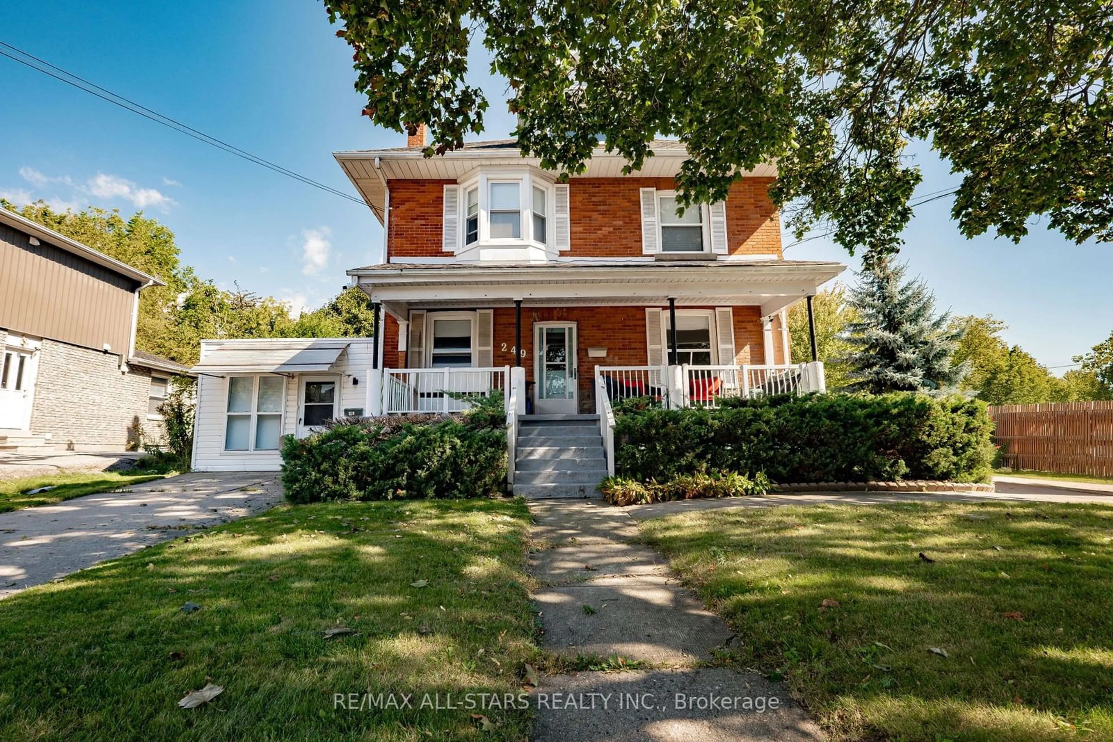 Frontside or backside of a home, cottage for 249 Main St, Markham Ontario L3P 1Y6